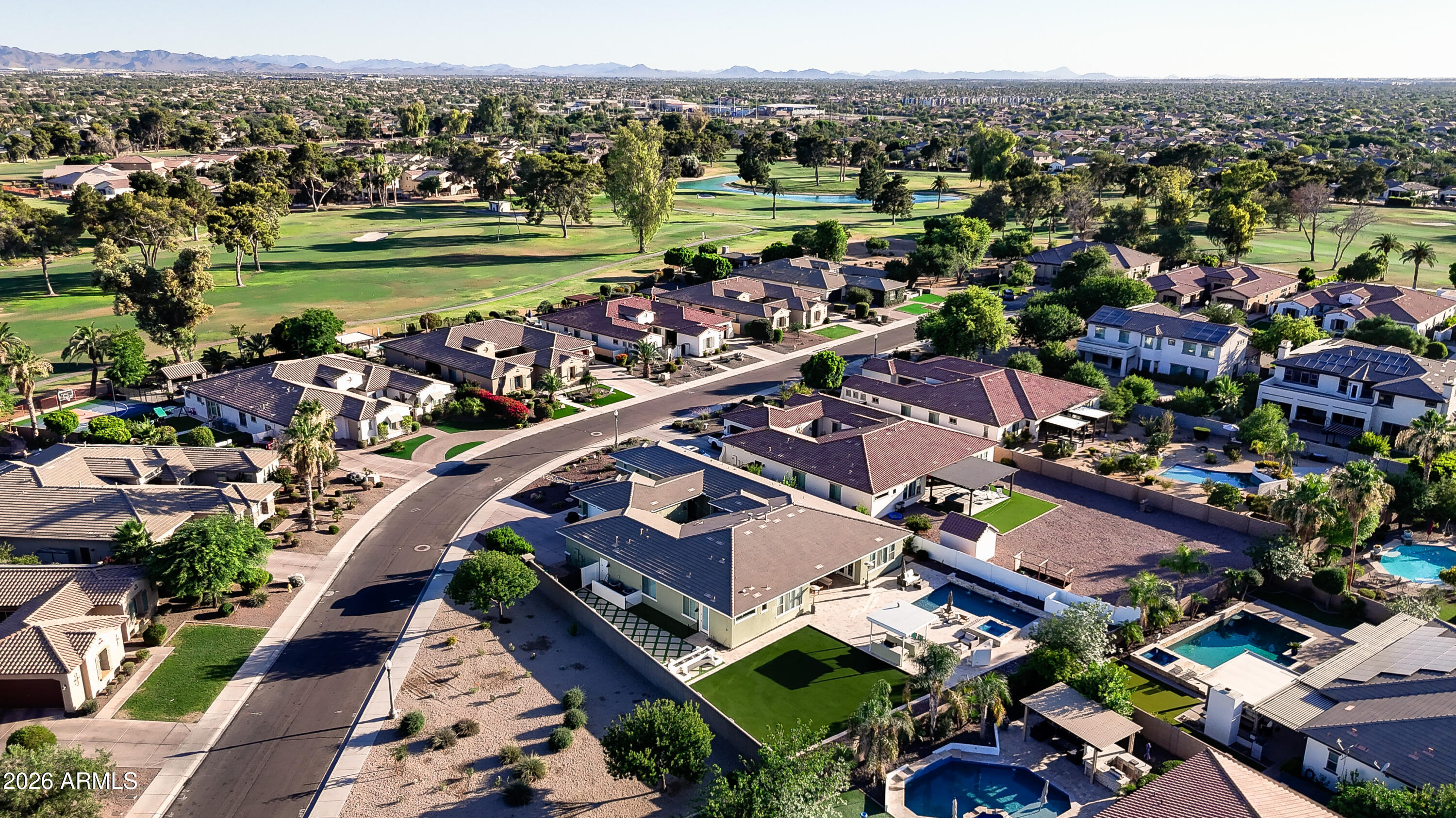 14542 W MOUNTAIN VIEW Drive