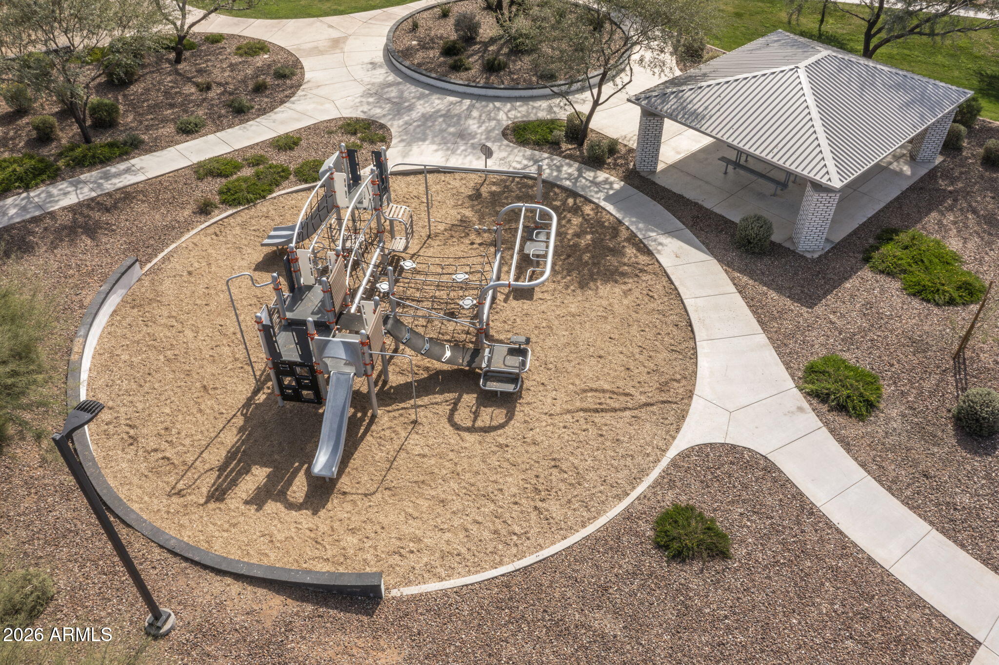 5024 E CAMPO BELLO Drive