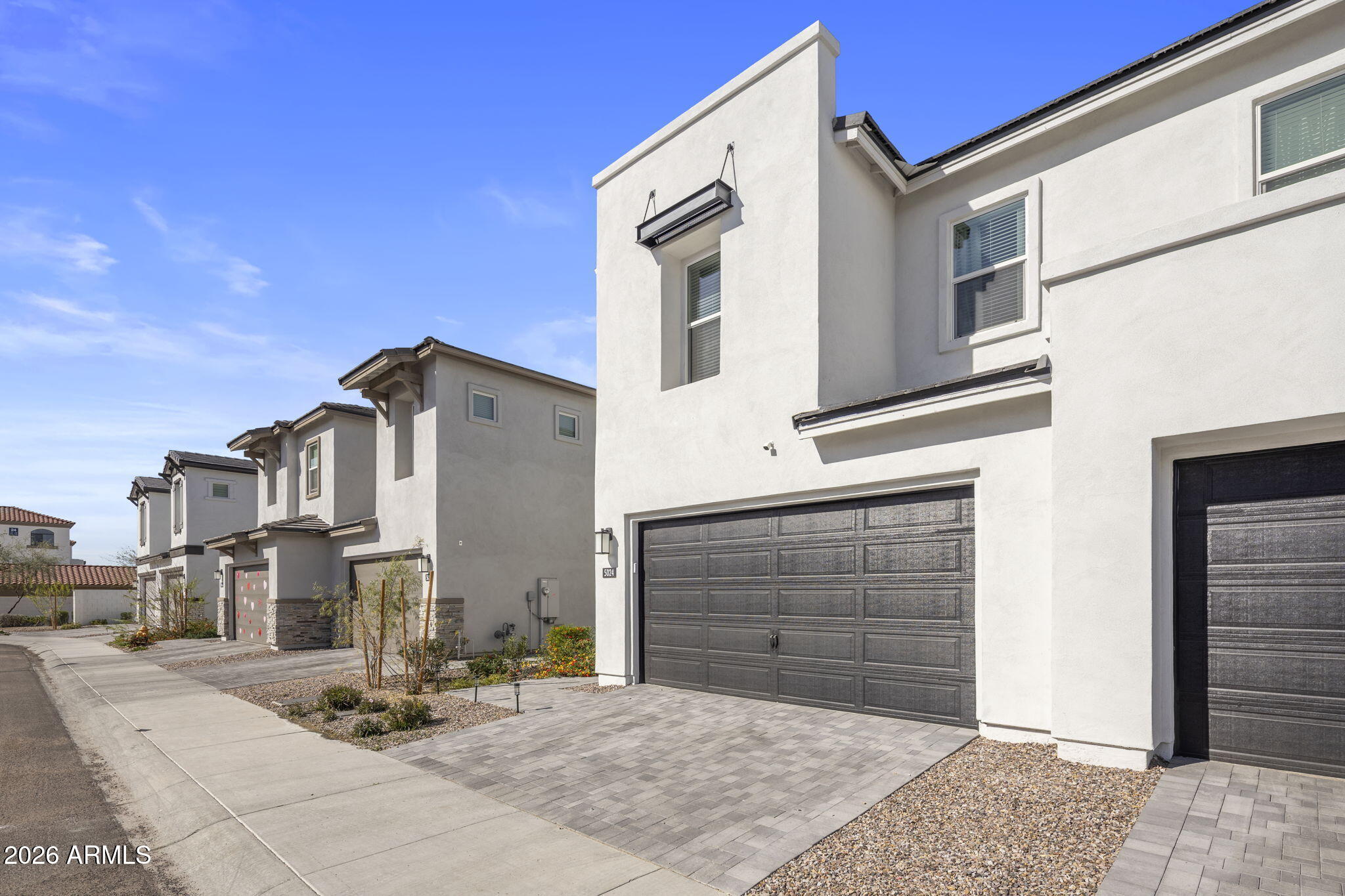 5024 E CAMPO BELLO Drive