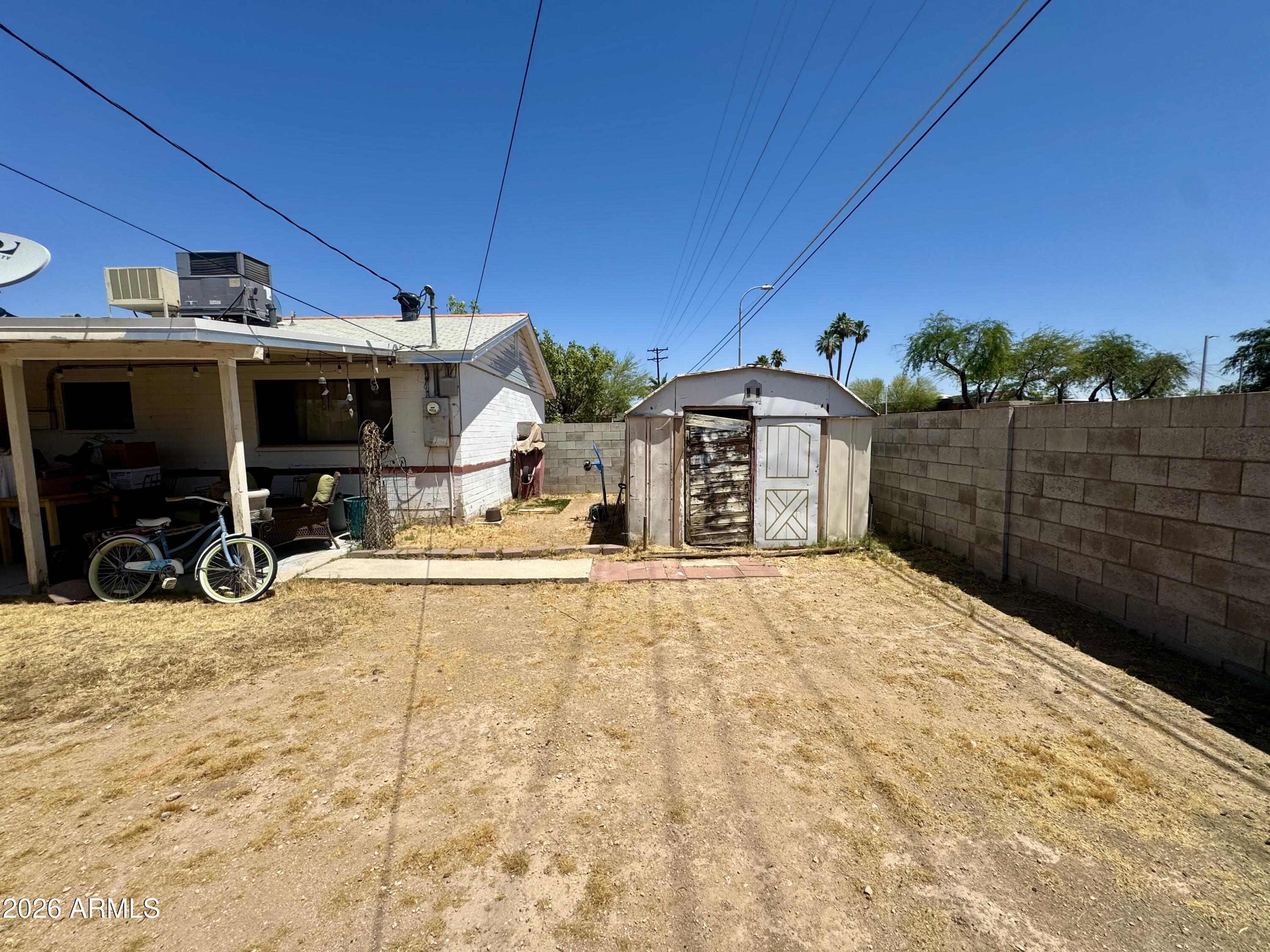 7543 E PAPAGO Drive