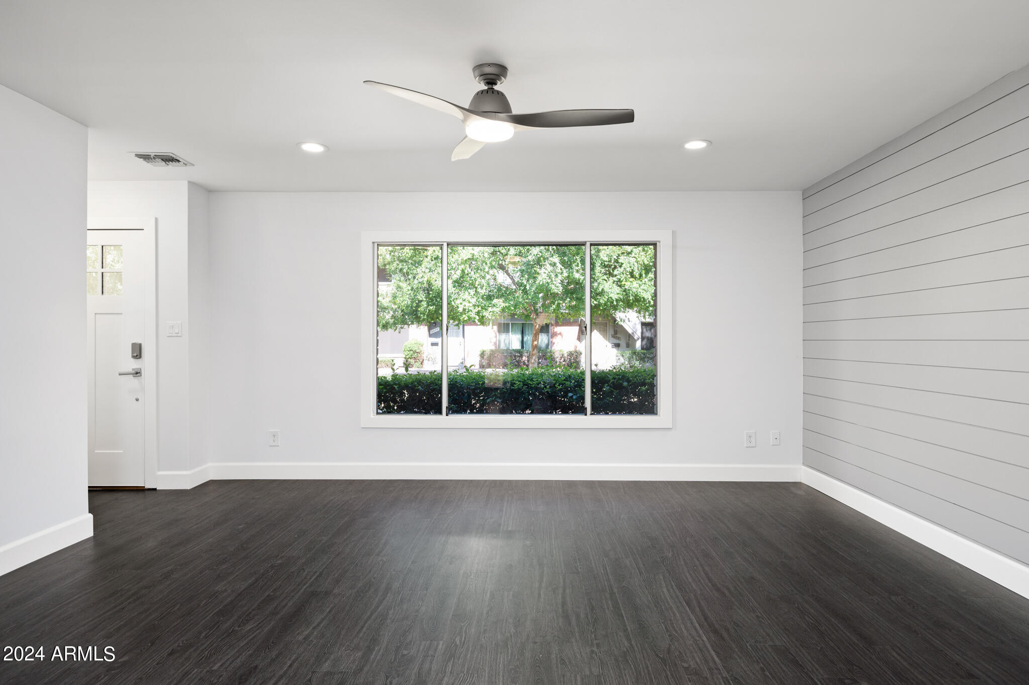 6063 N GRANITE REEF Road