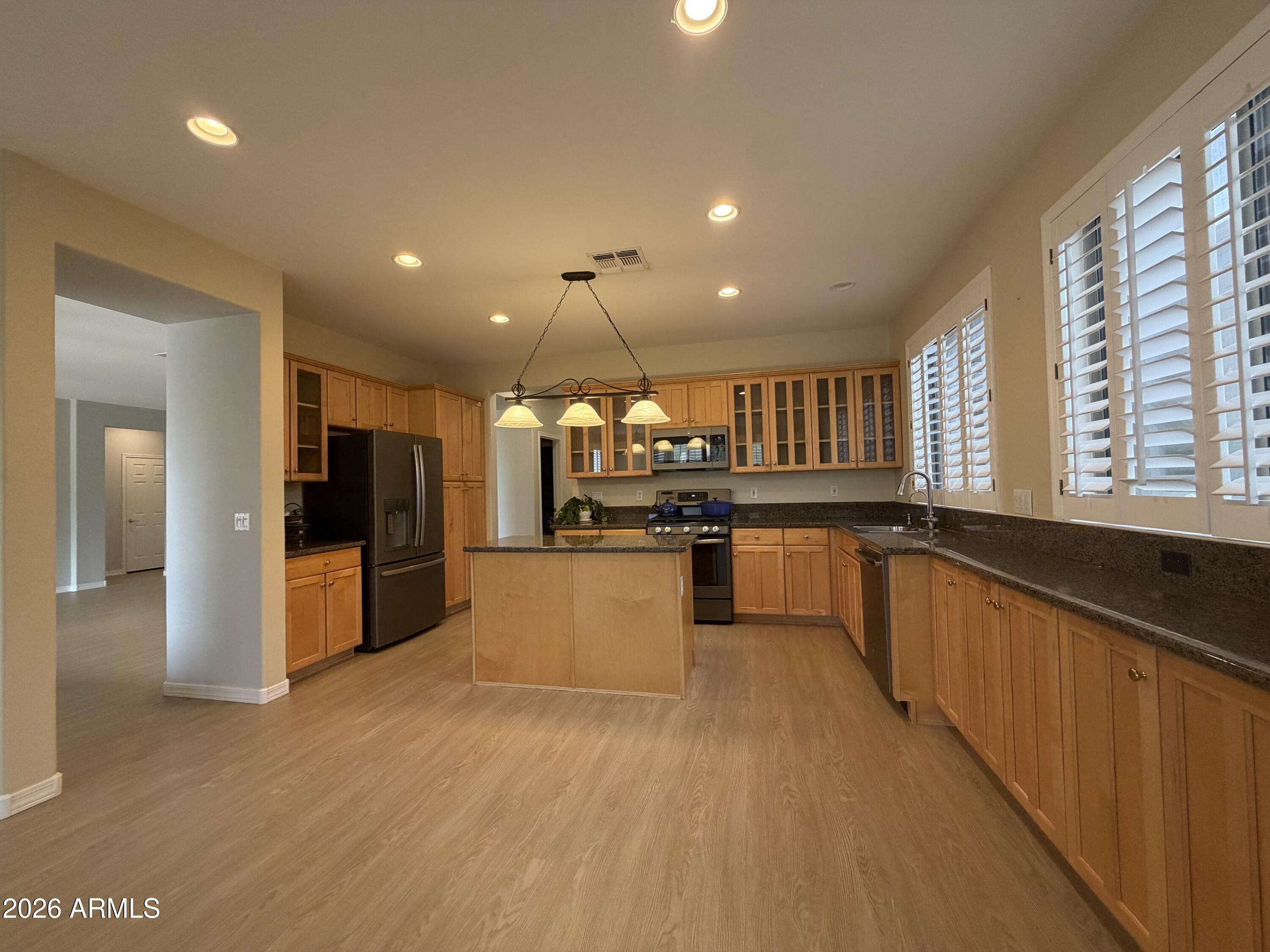 2902 W HALEY Drive