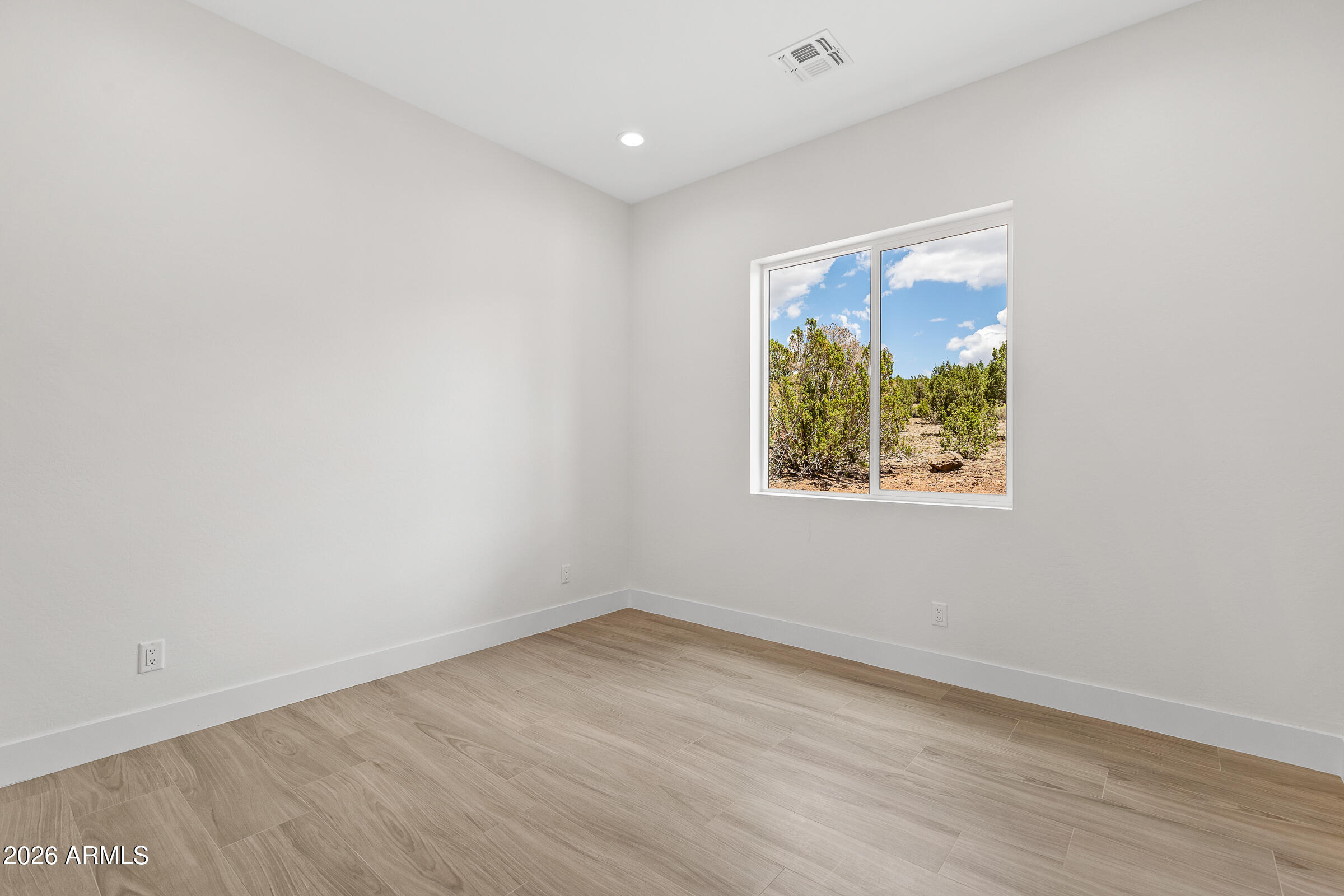 1945 BELLAVISTA Loop