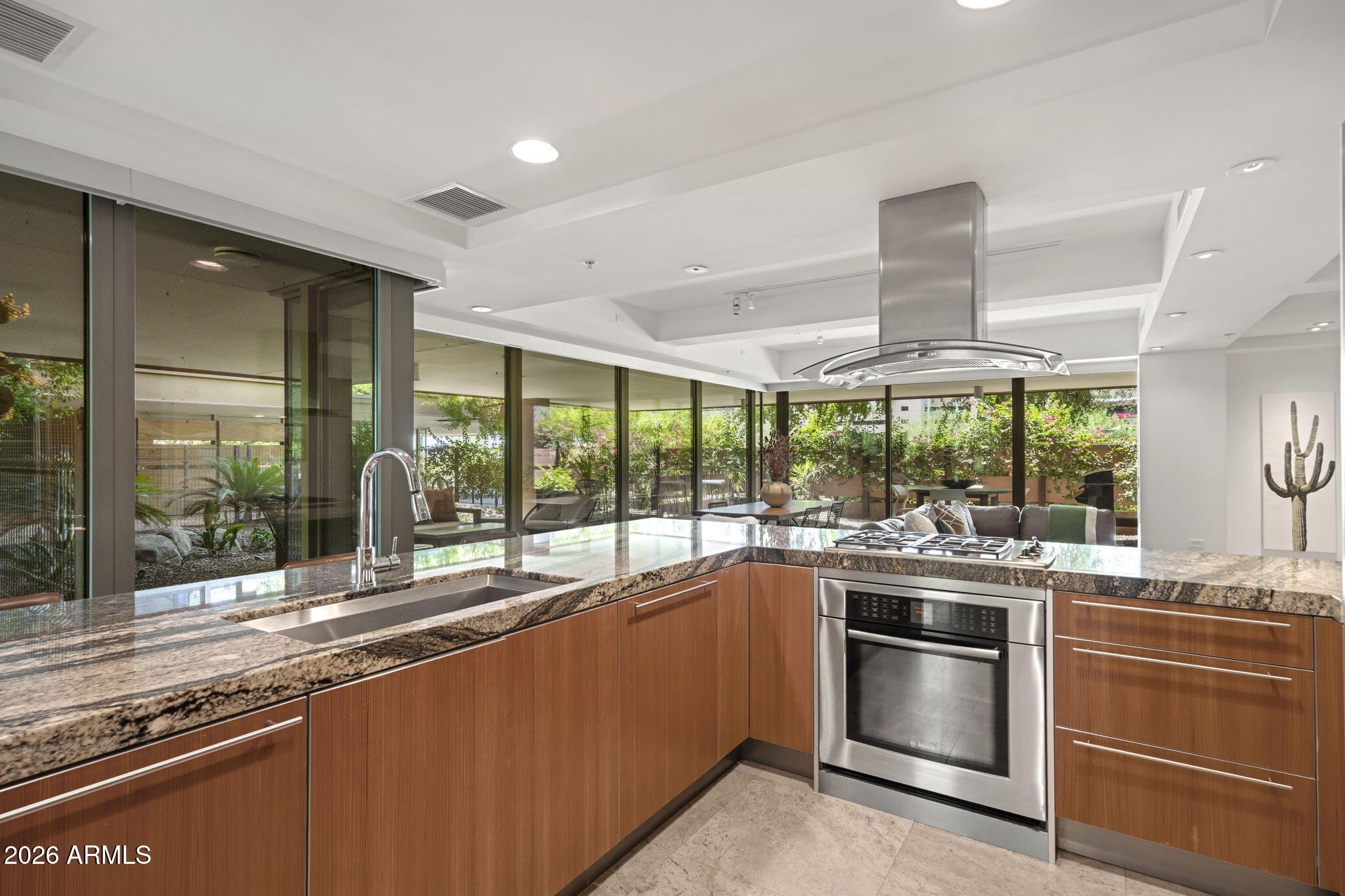 7127 E RANCHO VISTA Drive 1006
