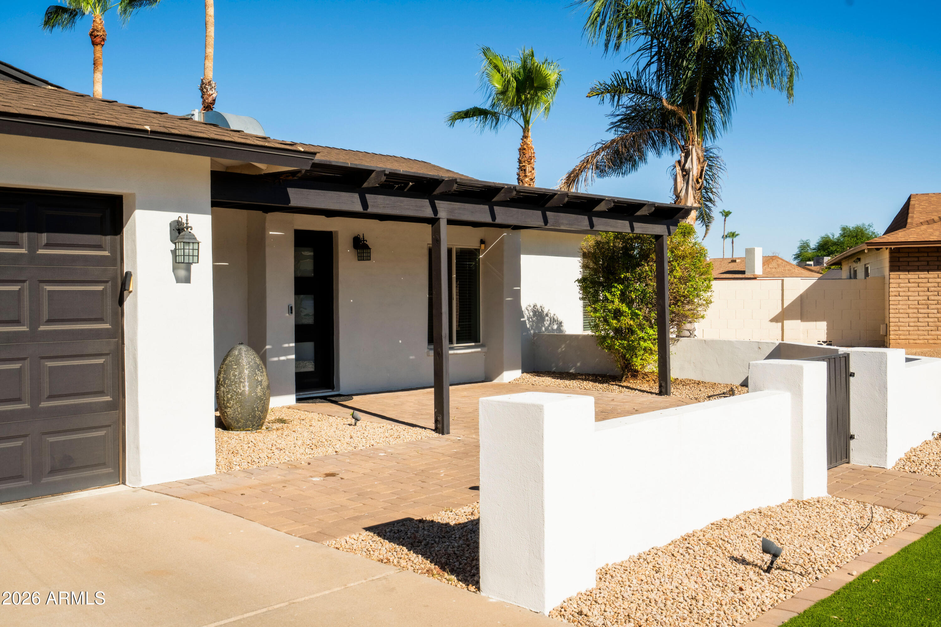 5310 E BLANCHE Drive