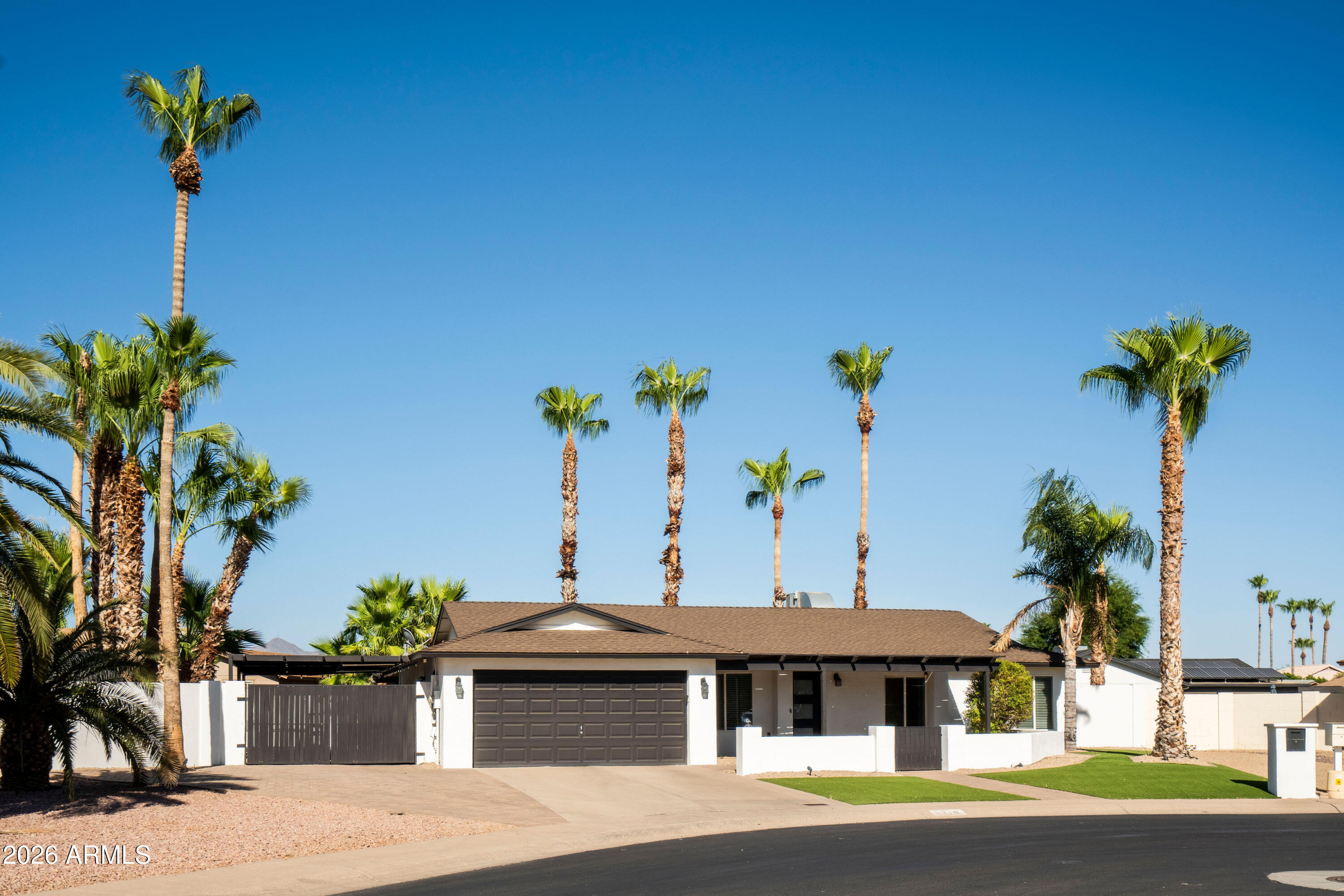 5310 E BLANCHE Drive