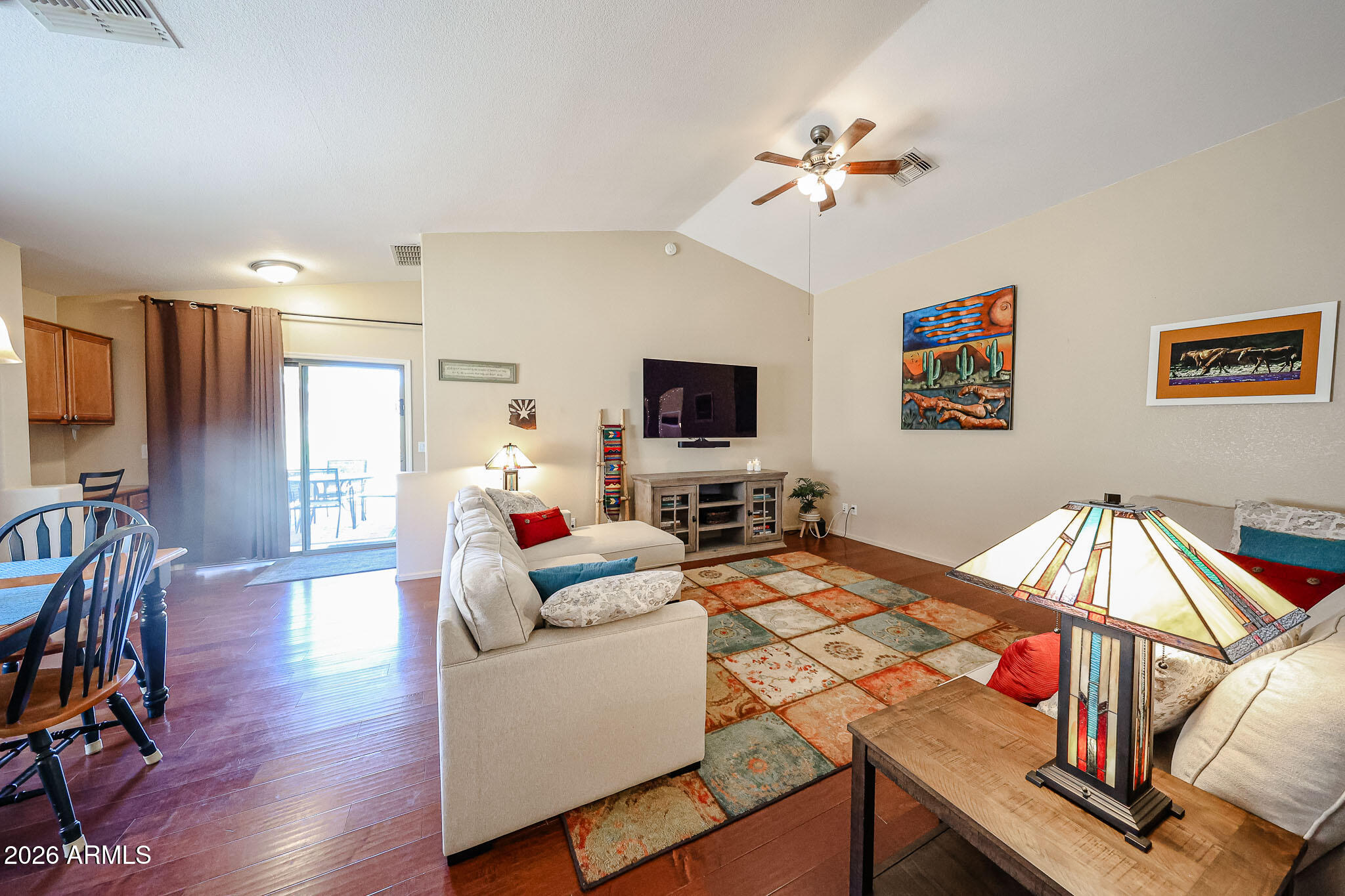 136 W DEXTER Way