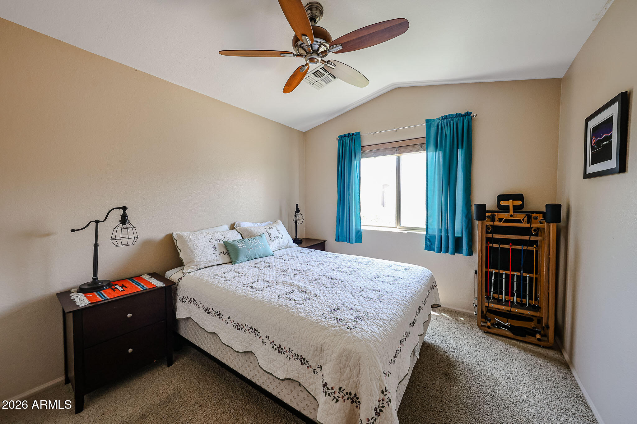136 W DEXTER Way