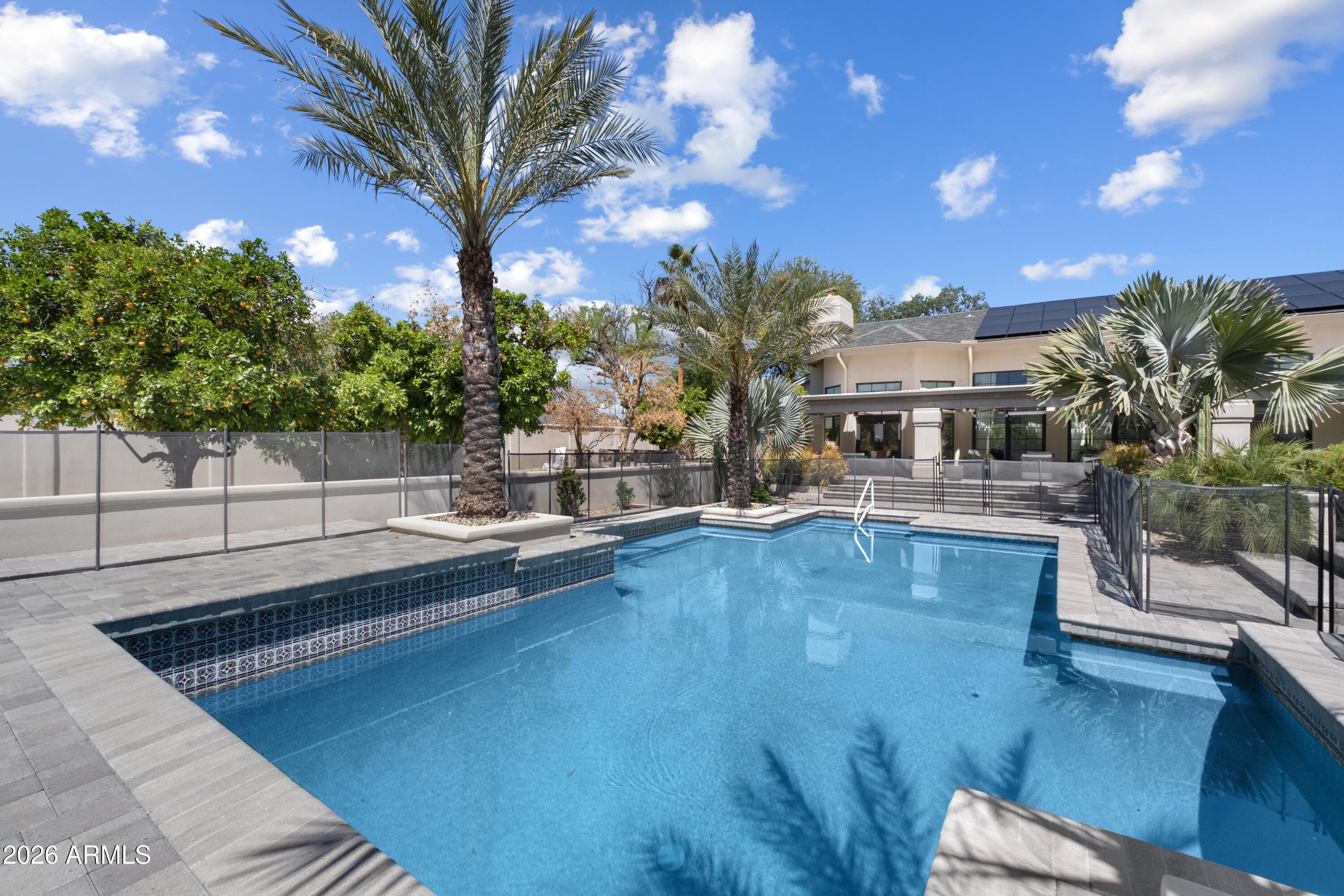 7281 E ROYAL PALM Road