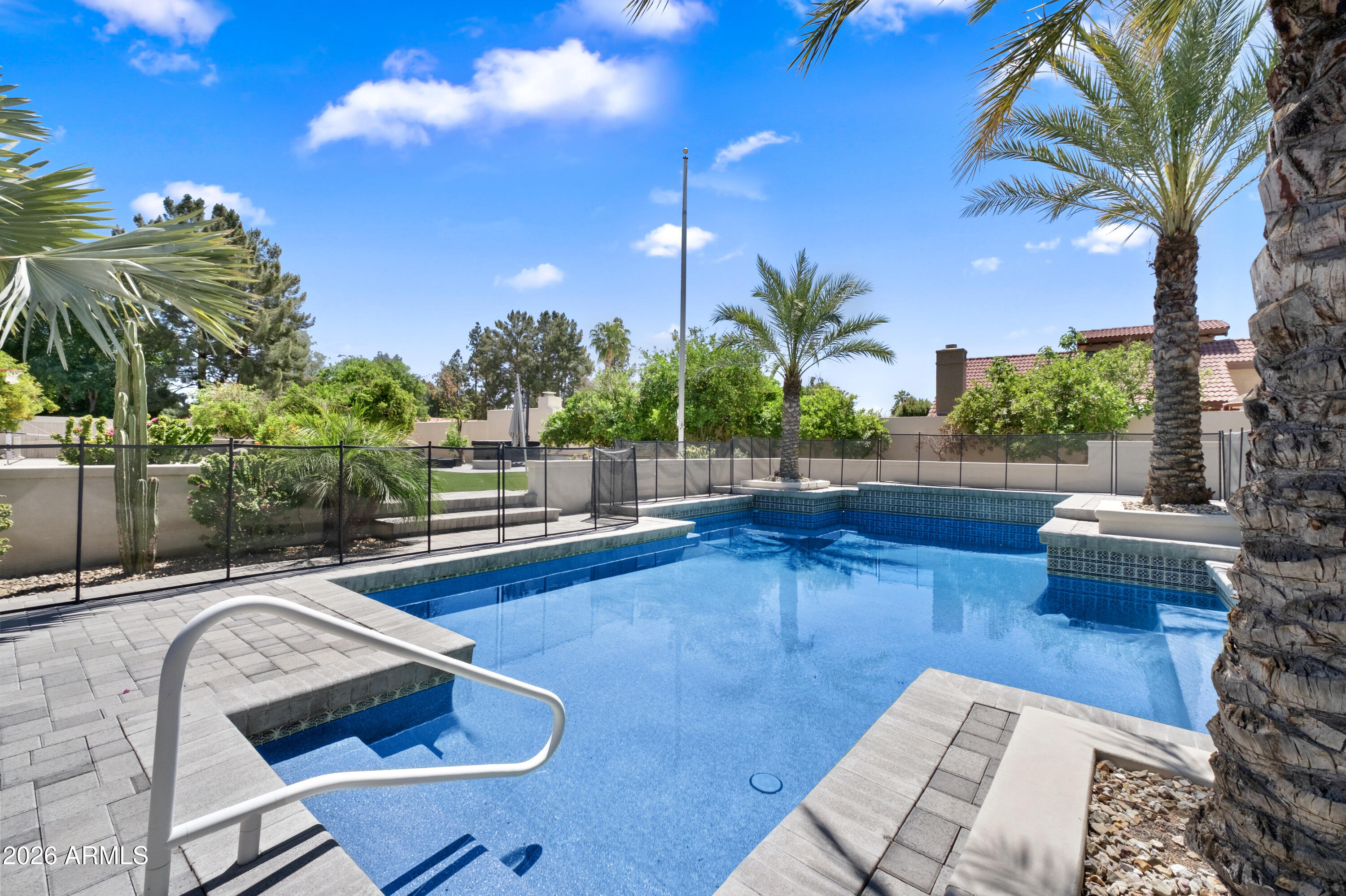 7281 E ROYAL PALM Road