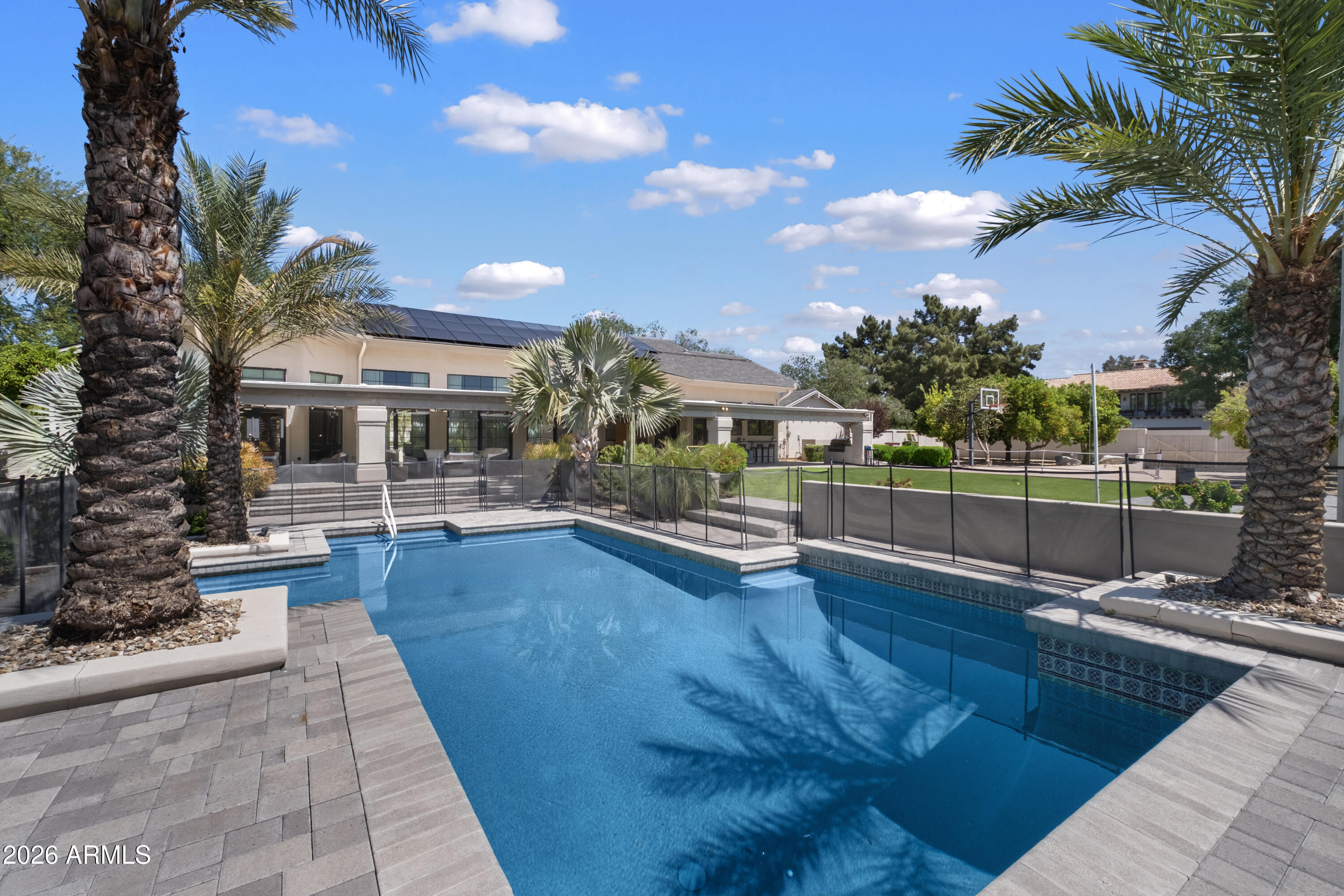 7281 E ROYAL PALM Road