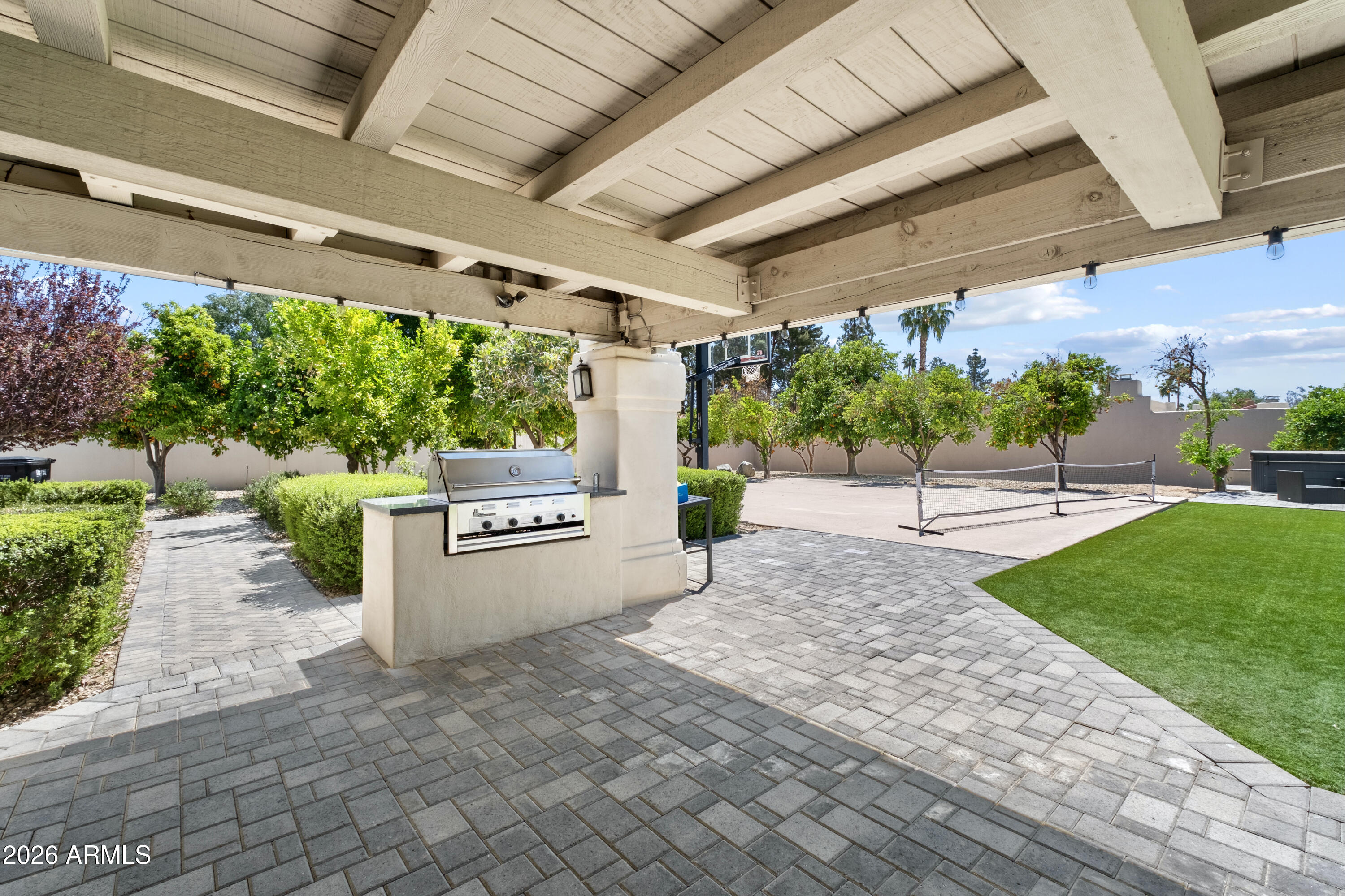7281 E ROYAL PALM Road