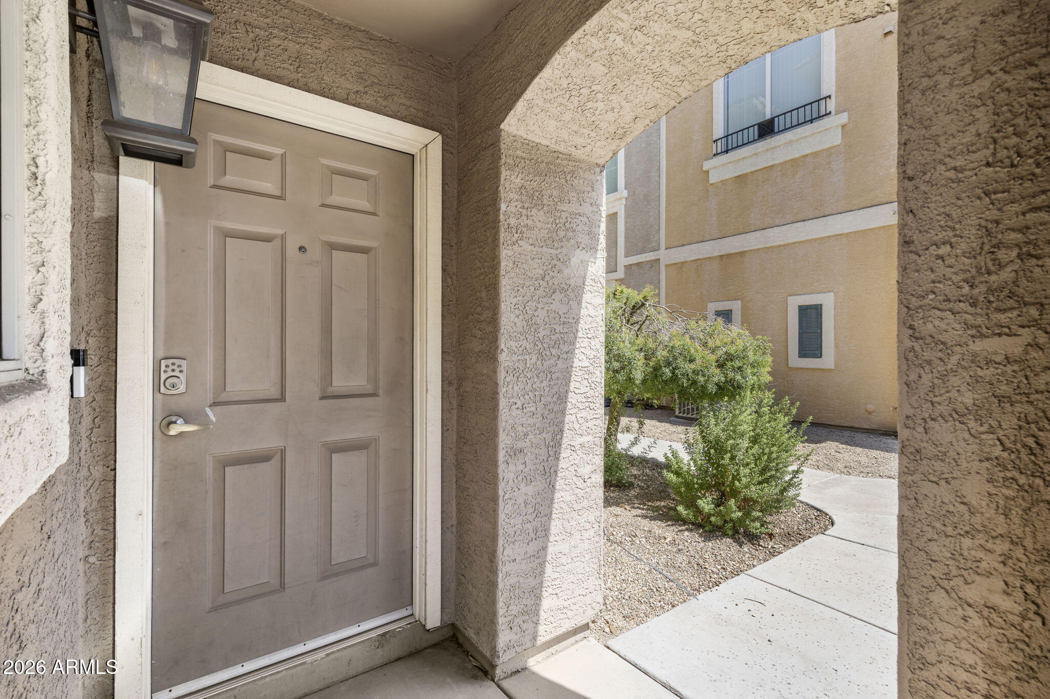 2450 W GLENROSA Avenue 9