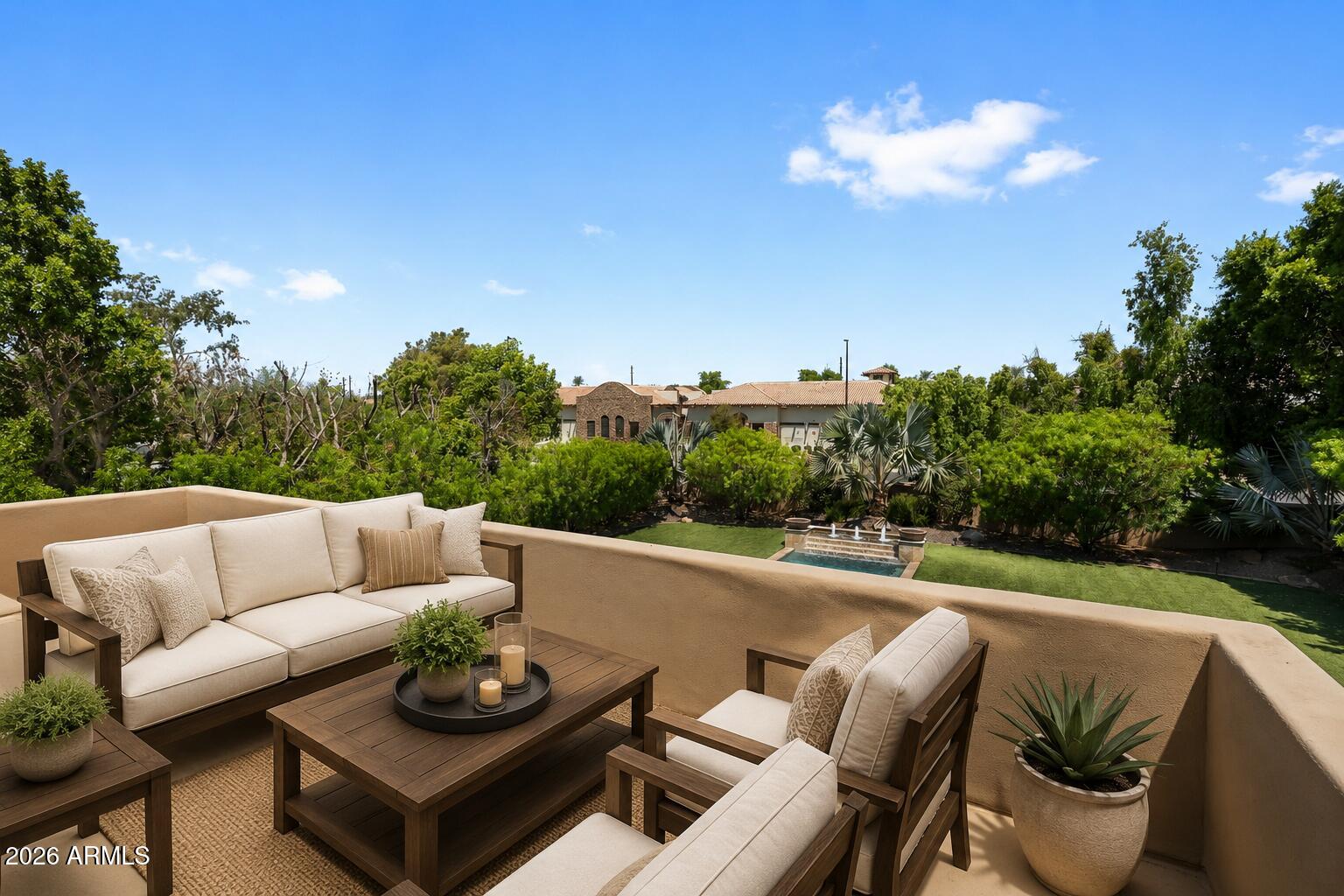 1442 E CATAMARAN Drive
