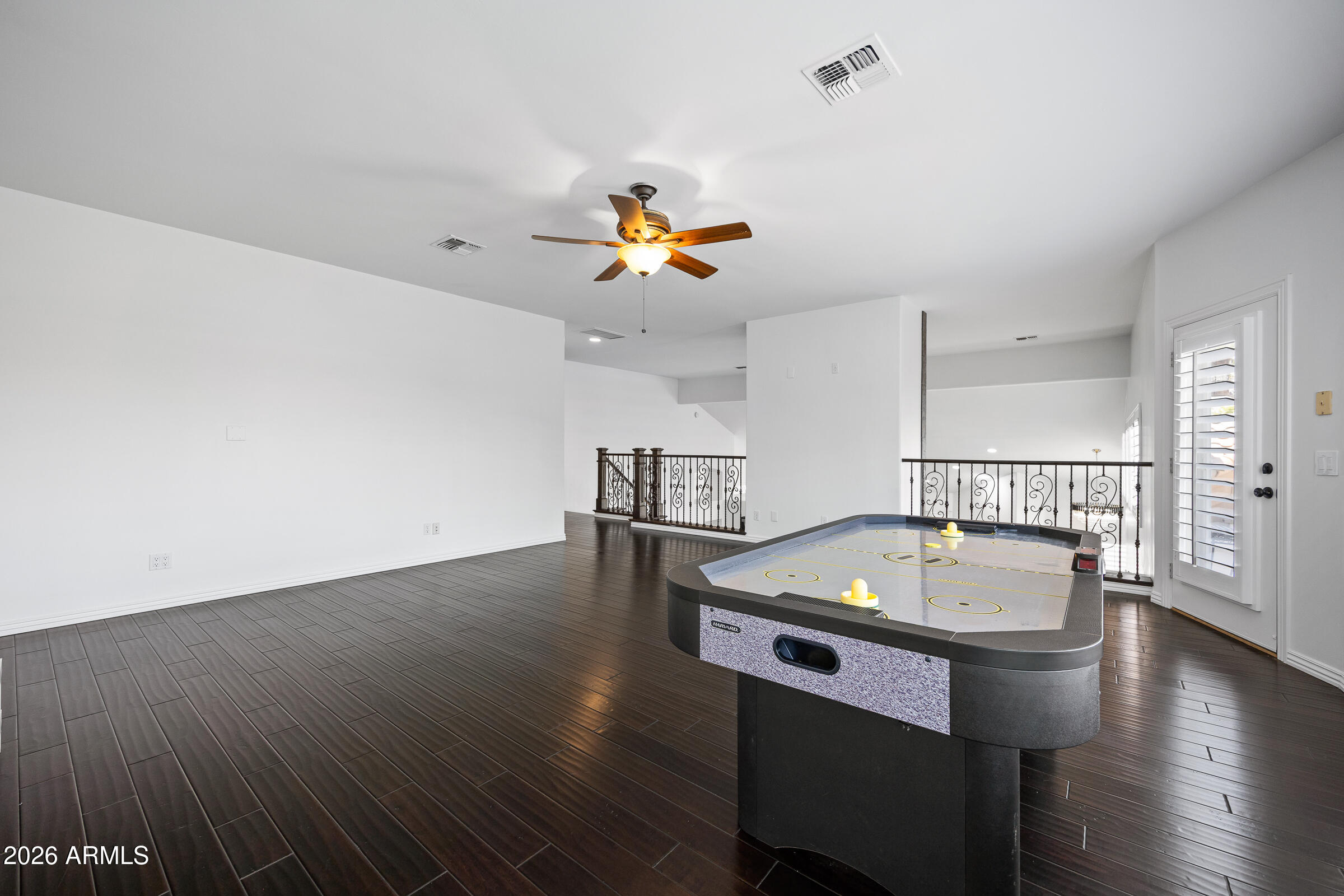1442 E CATAMARAN Drive