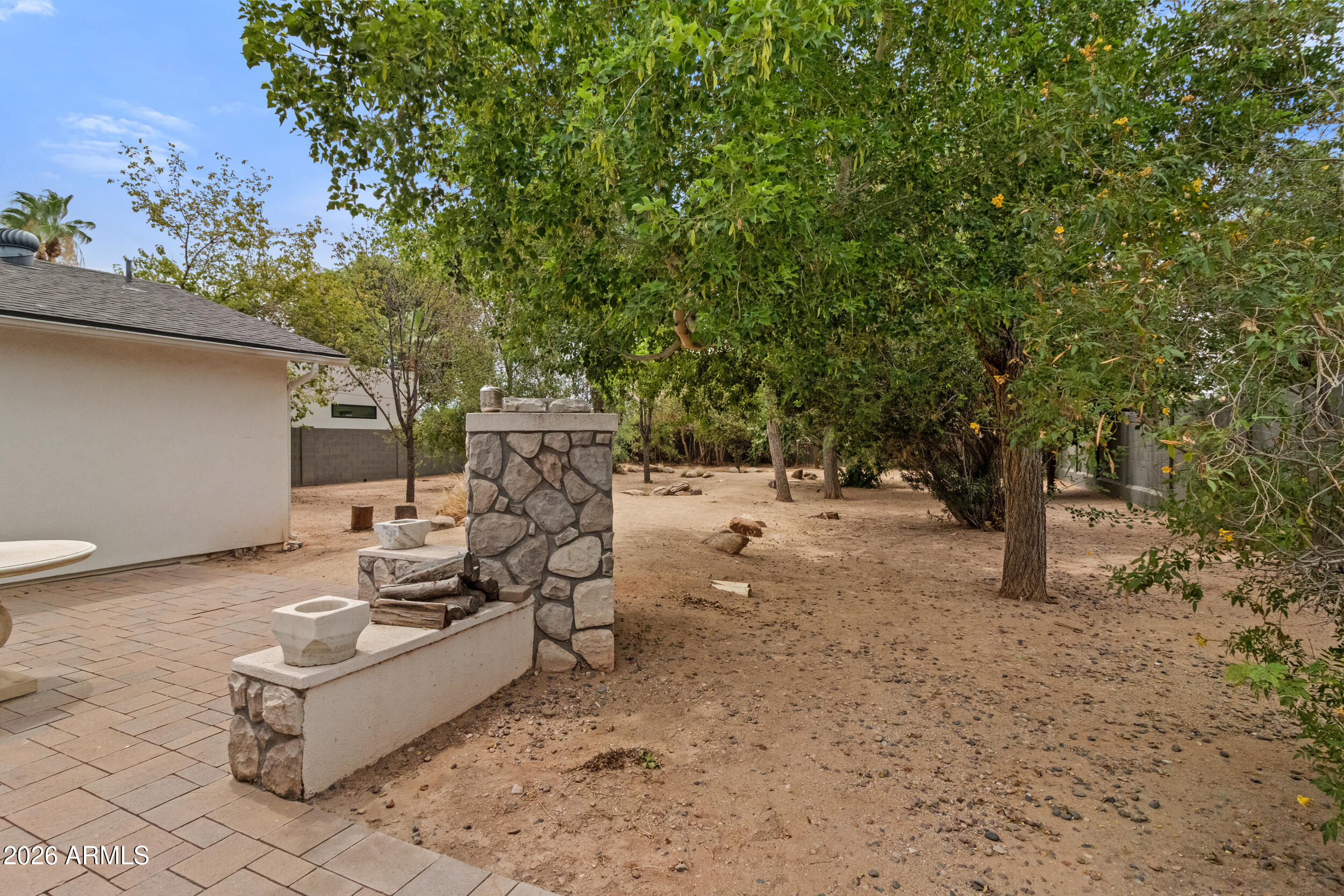 4025 E OSBORN Road