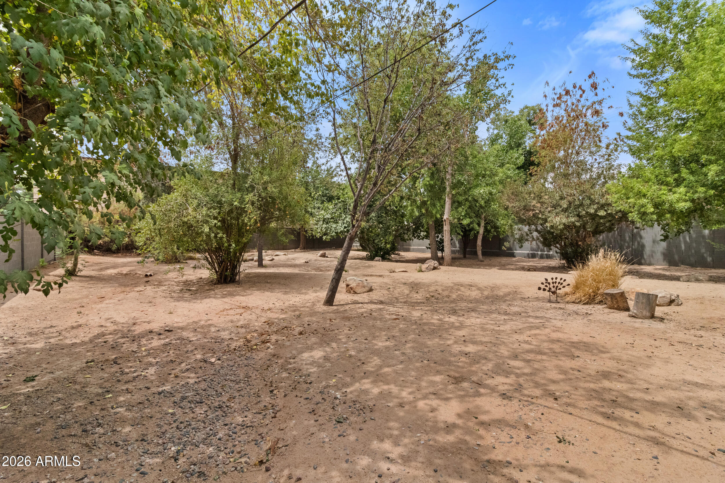 4025 E OSBORN Road