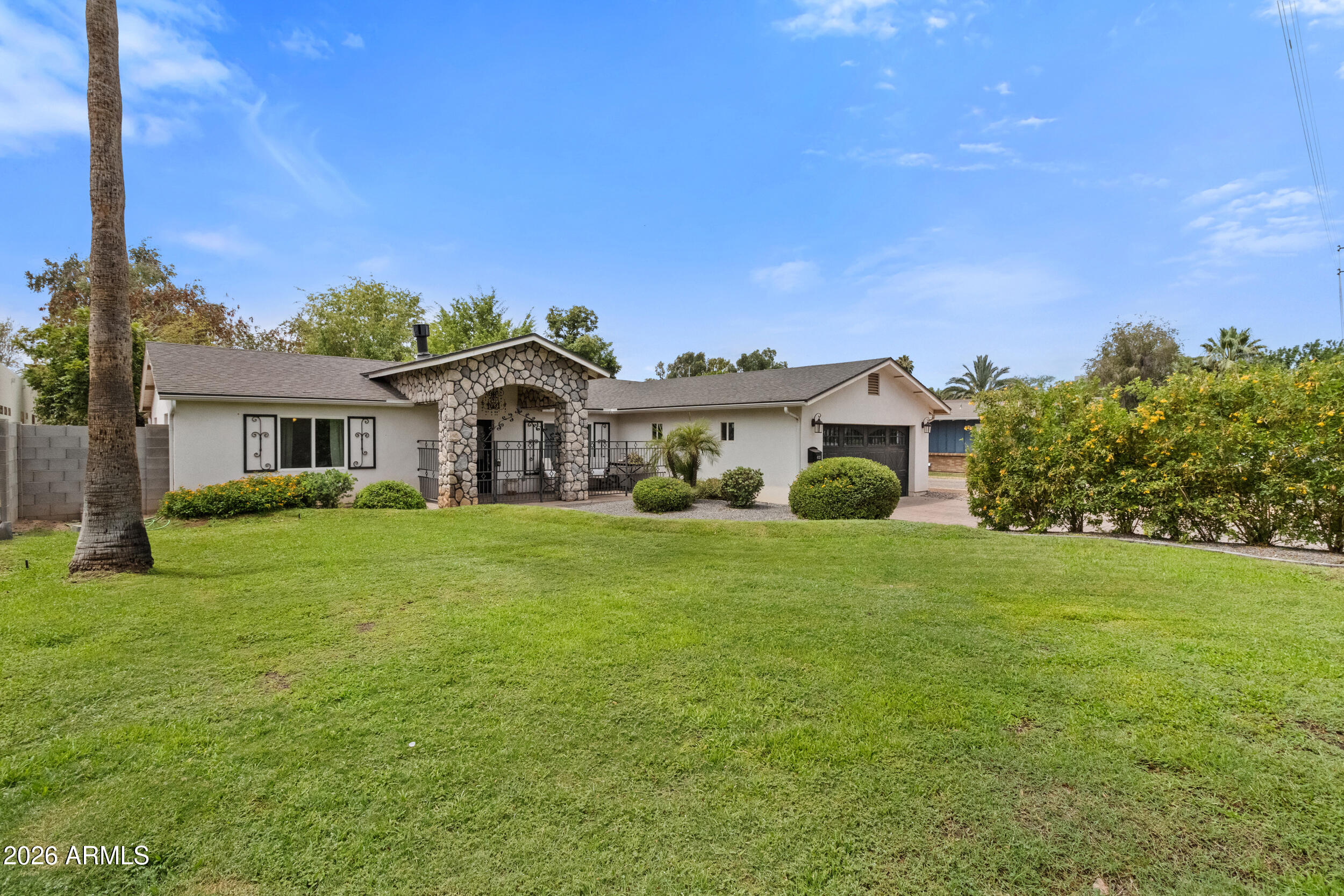 4025 E OSBORN Road