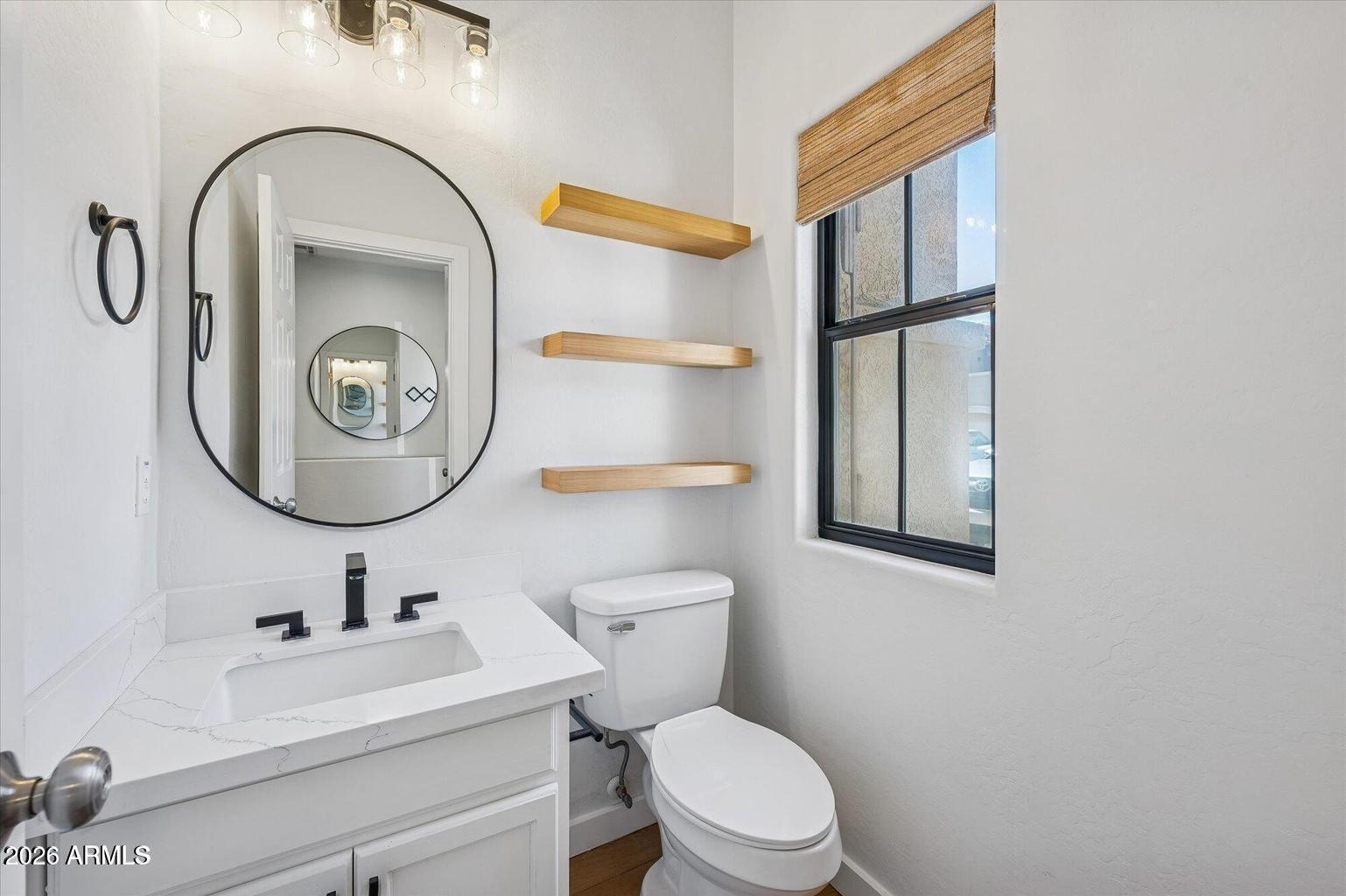 525 N MILLER Road 152