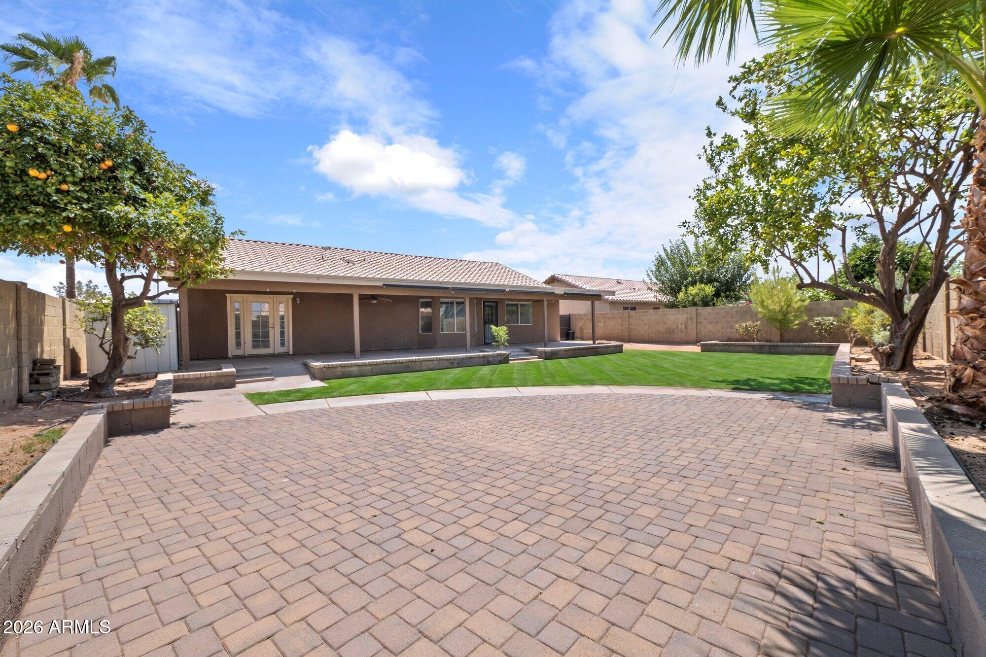 16206 S COUNTRY Place
