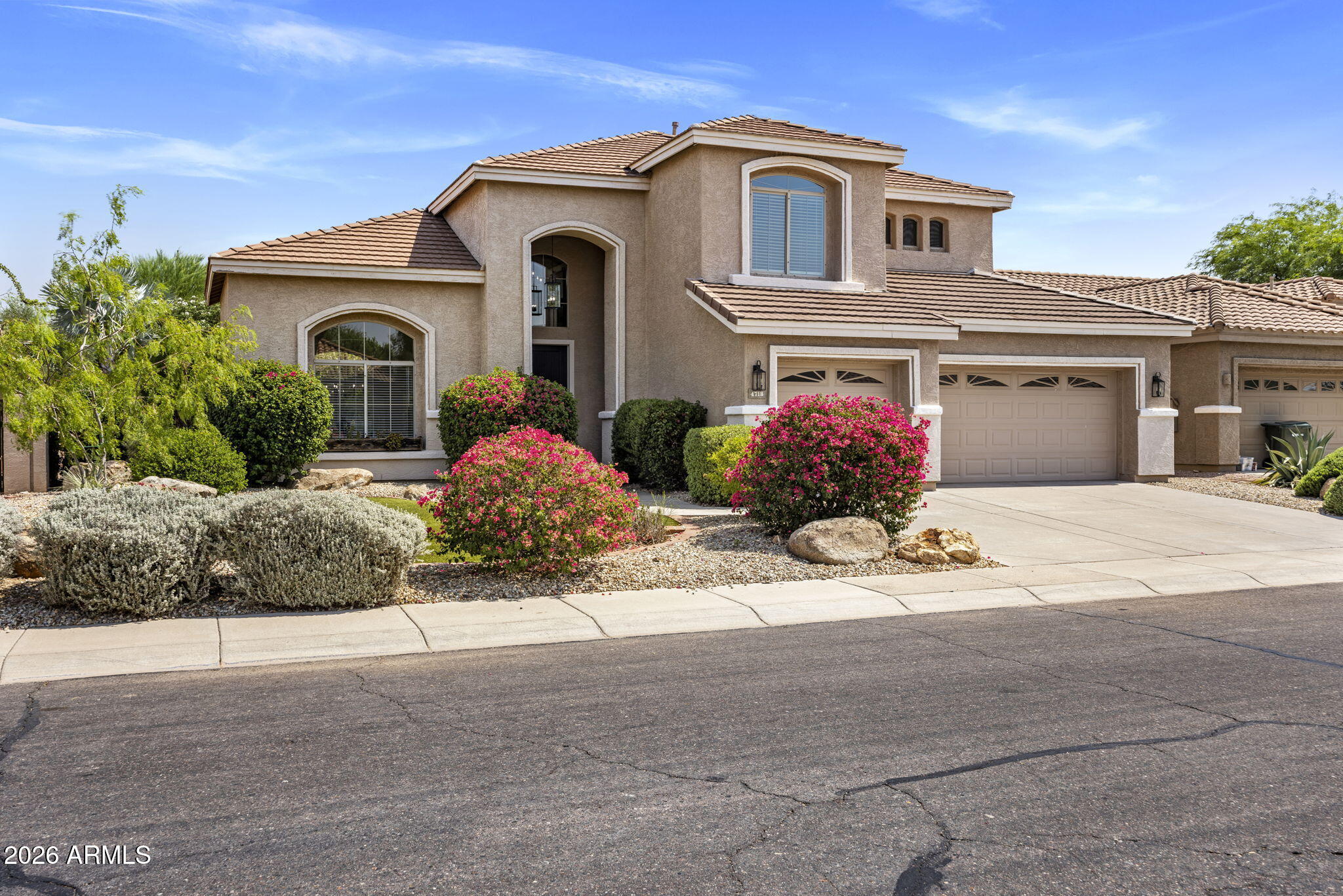 4718 E VIA MONTOYA Drive
