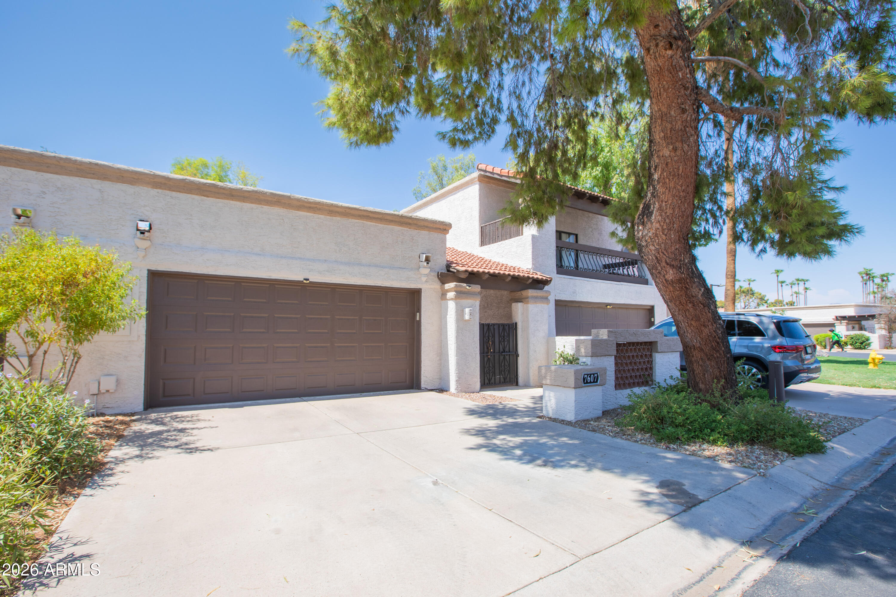 7607 E PLEASANT Run