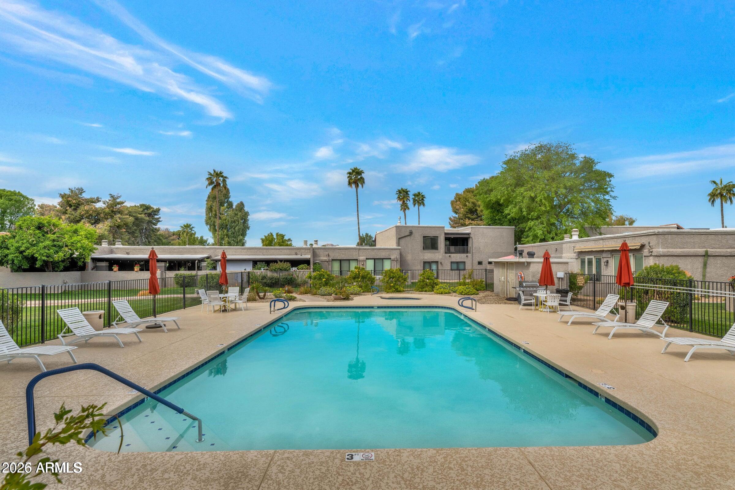 7607 E PLEASANT Run