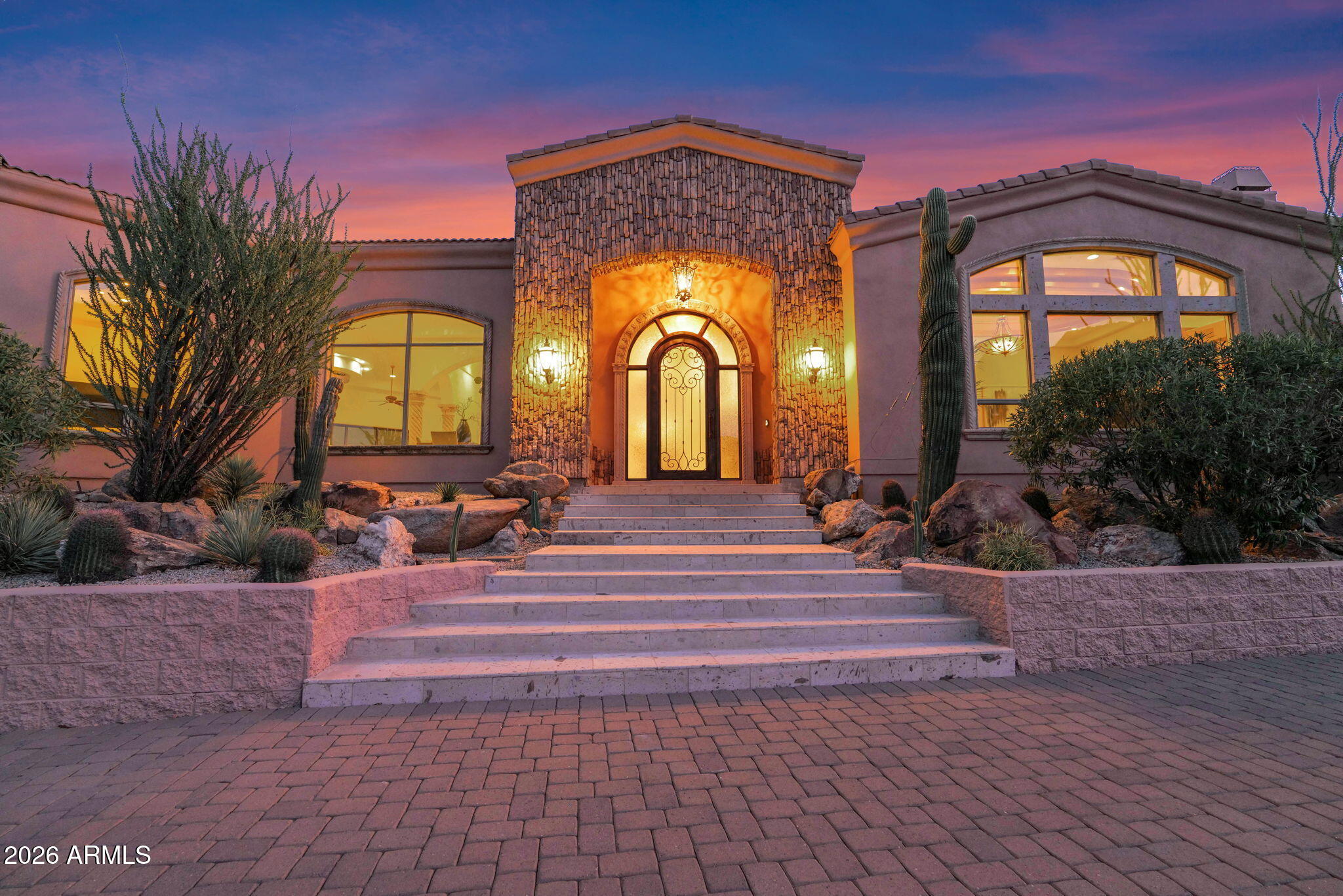 4141 E LAKESIDE Lane
