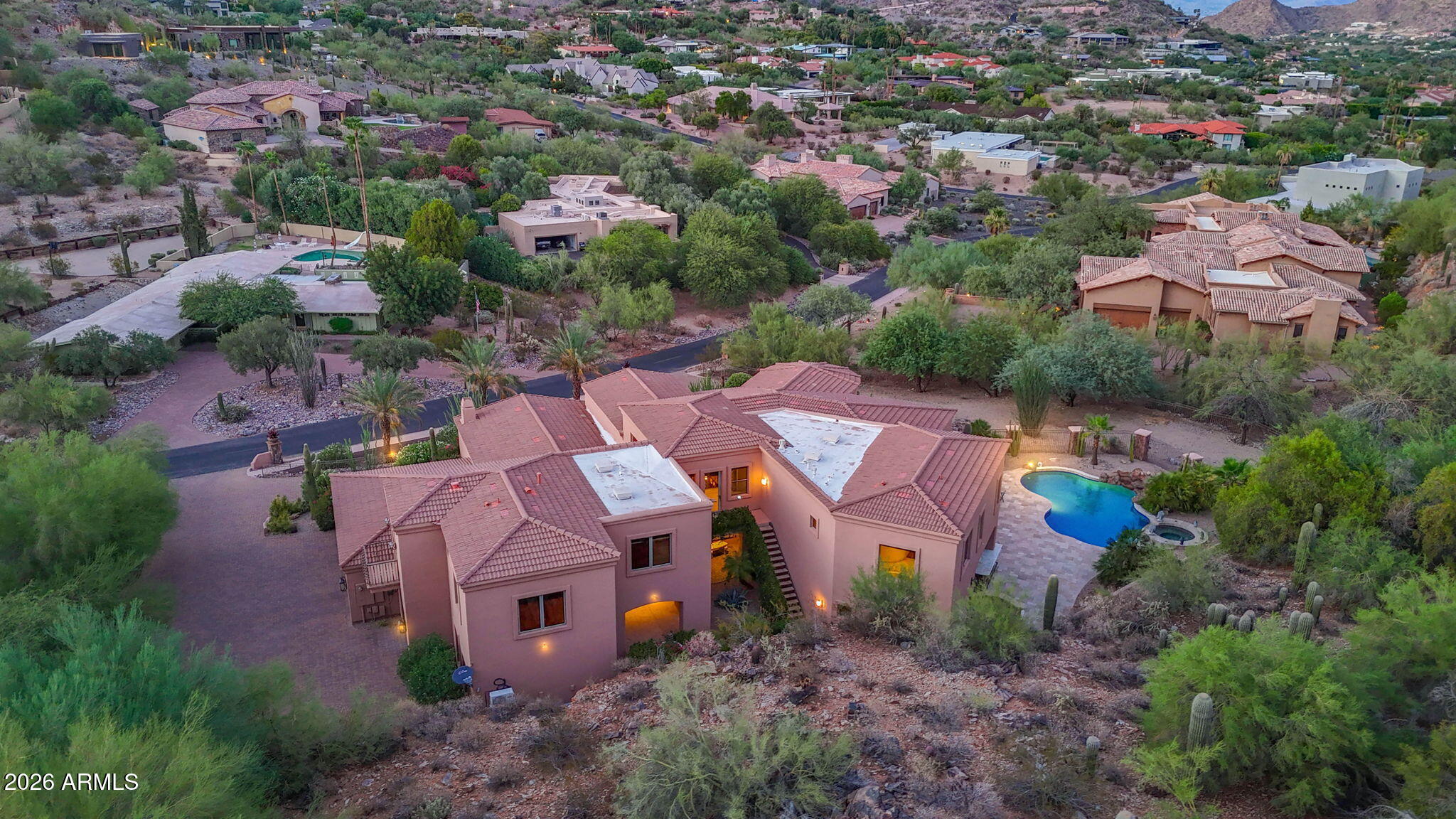 4141 E LAKESIDE Lane