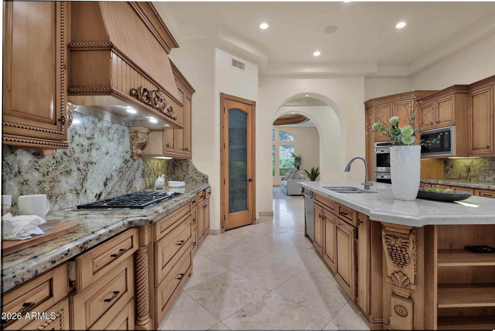 4141 E LAKESIDE Lane