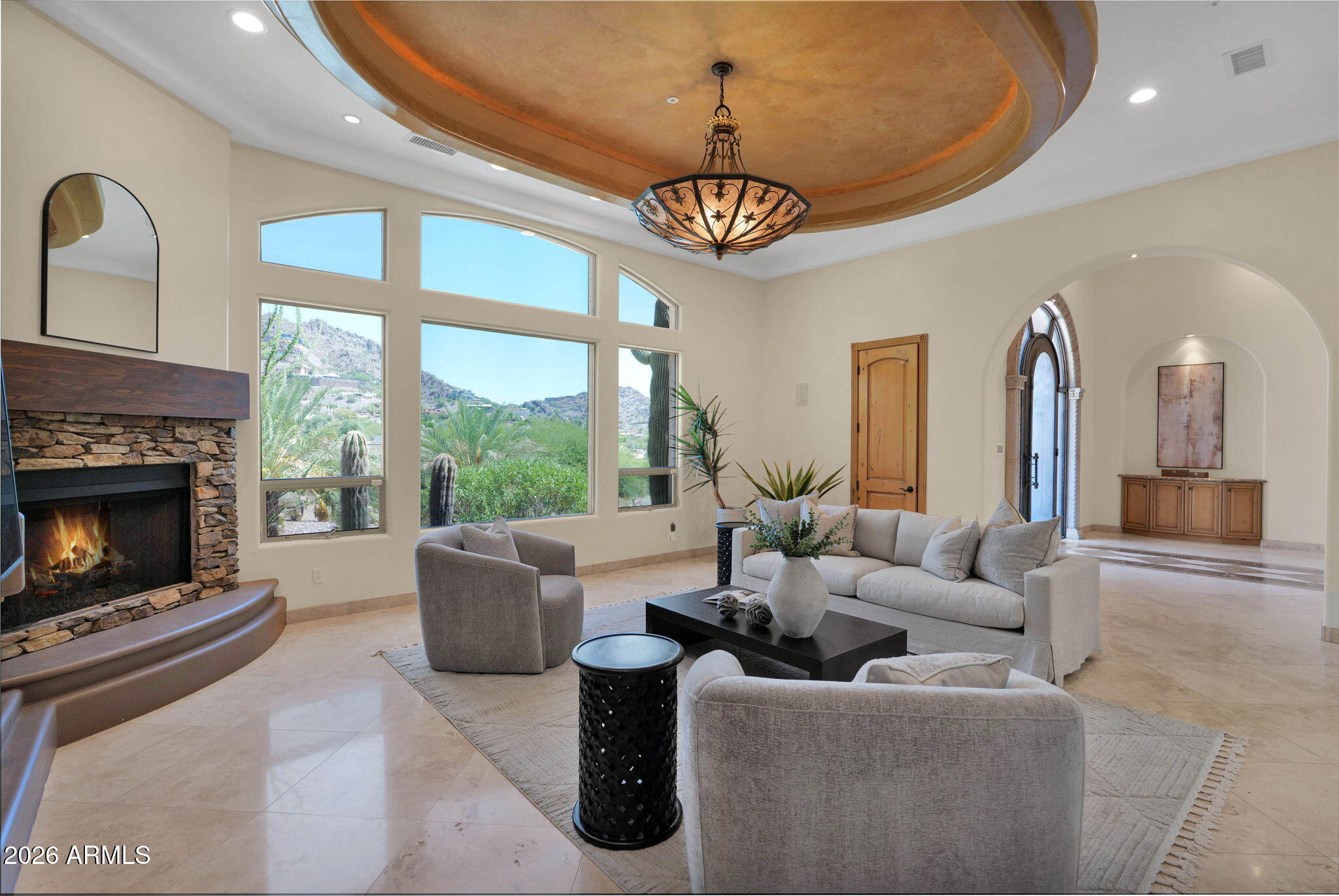 4141 E LAKESIDE Lane