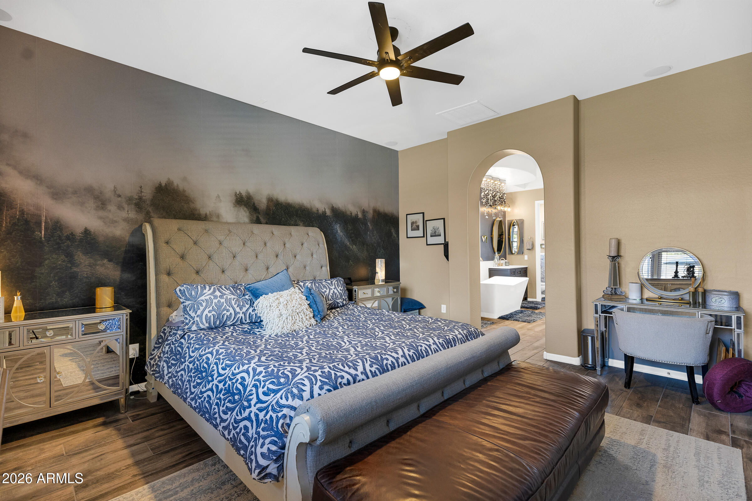 2240 E AZALEA Drive
