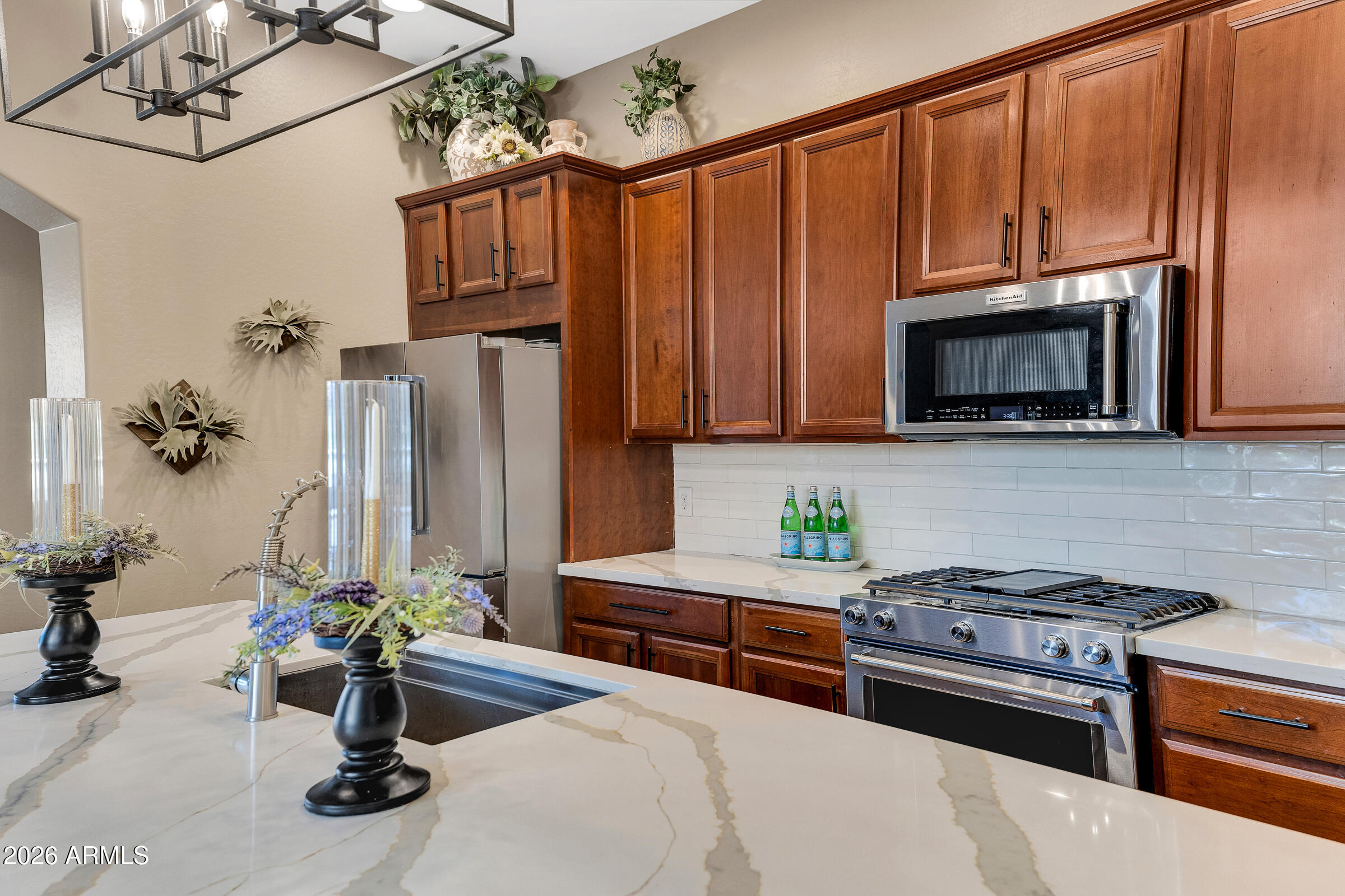 2240 E AZALEA Drive
