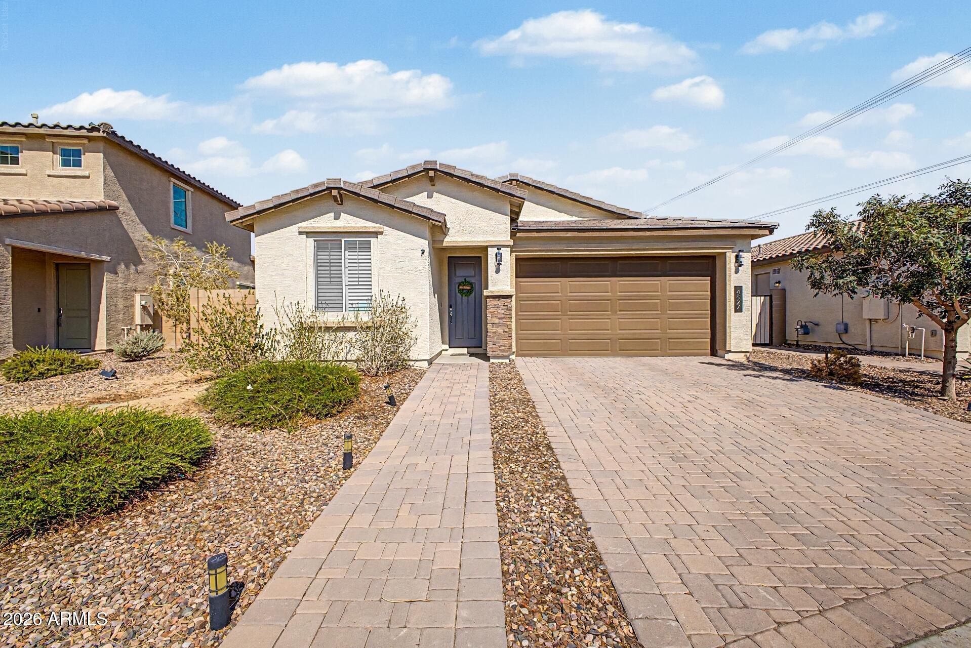 4827 S 119TH Drive