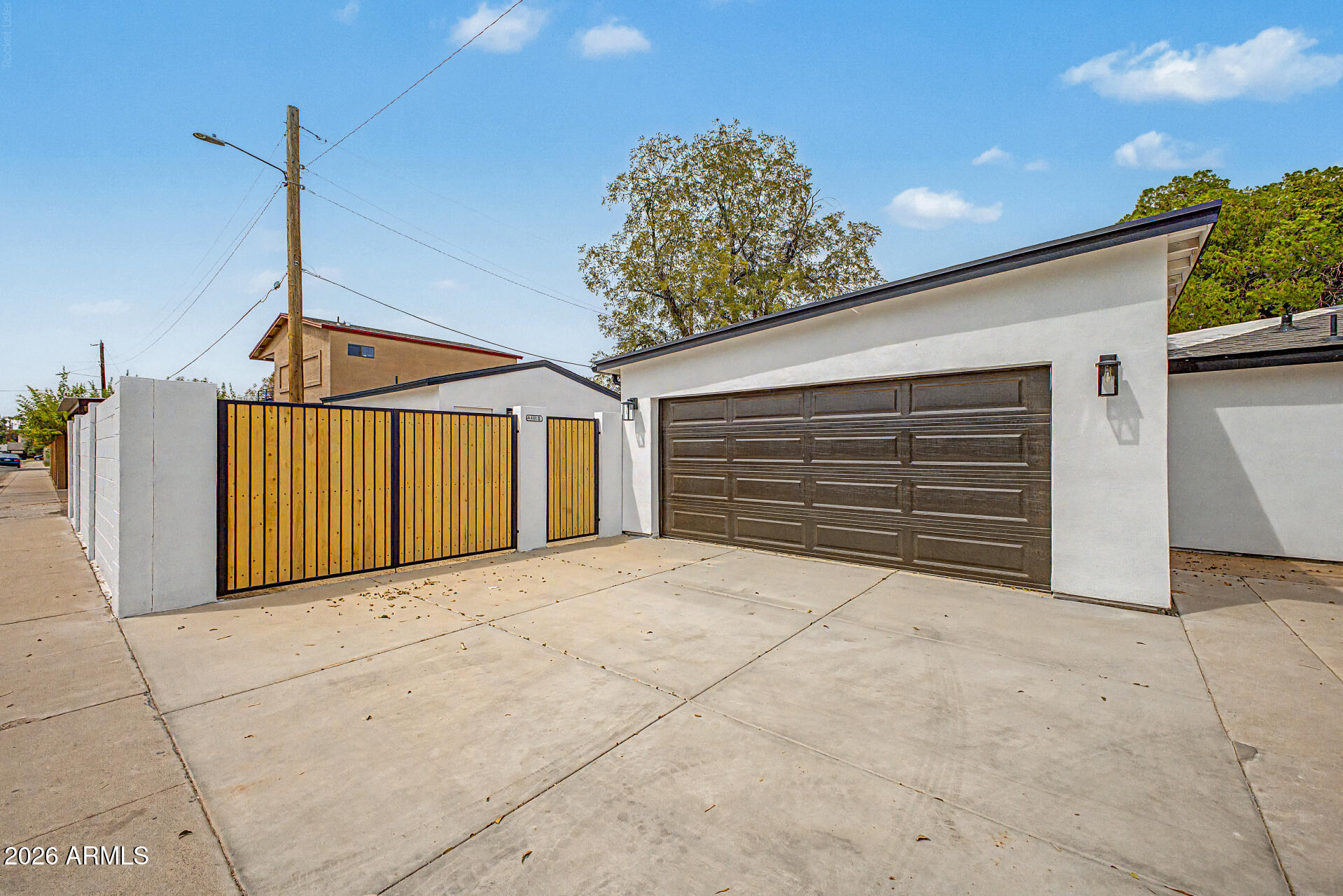 4418 N 19TH Place