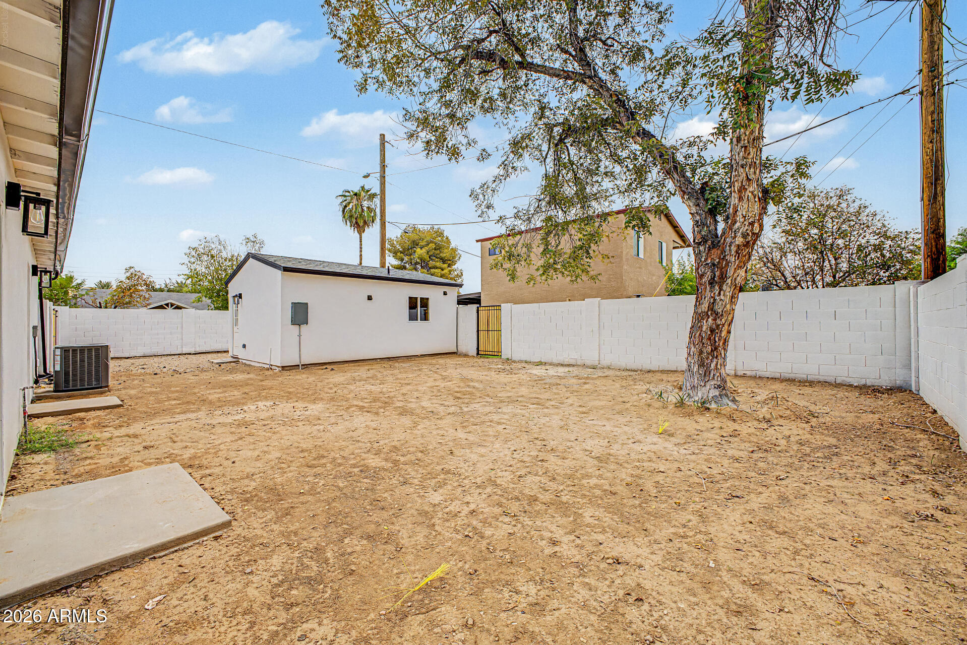 4418 N 19TH Place
