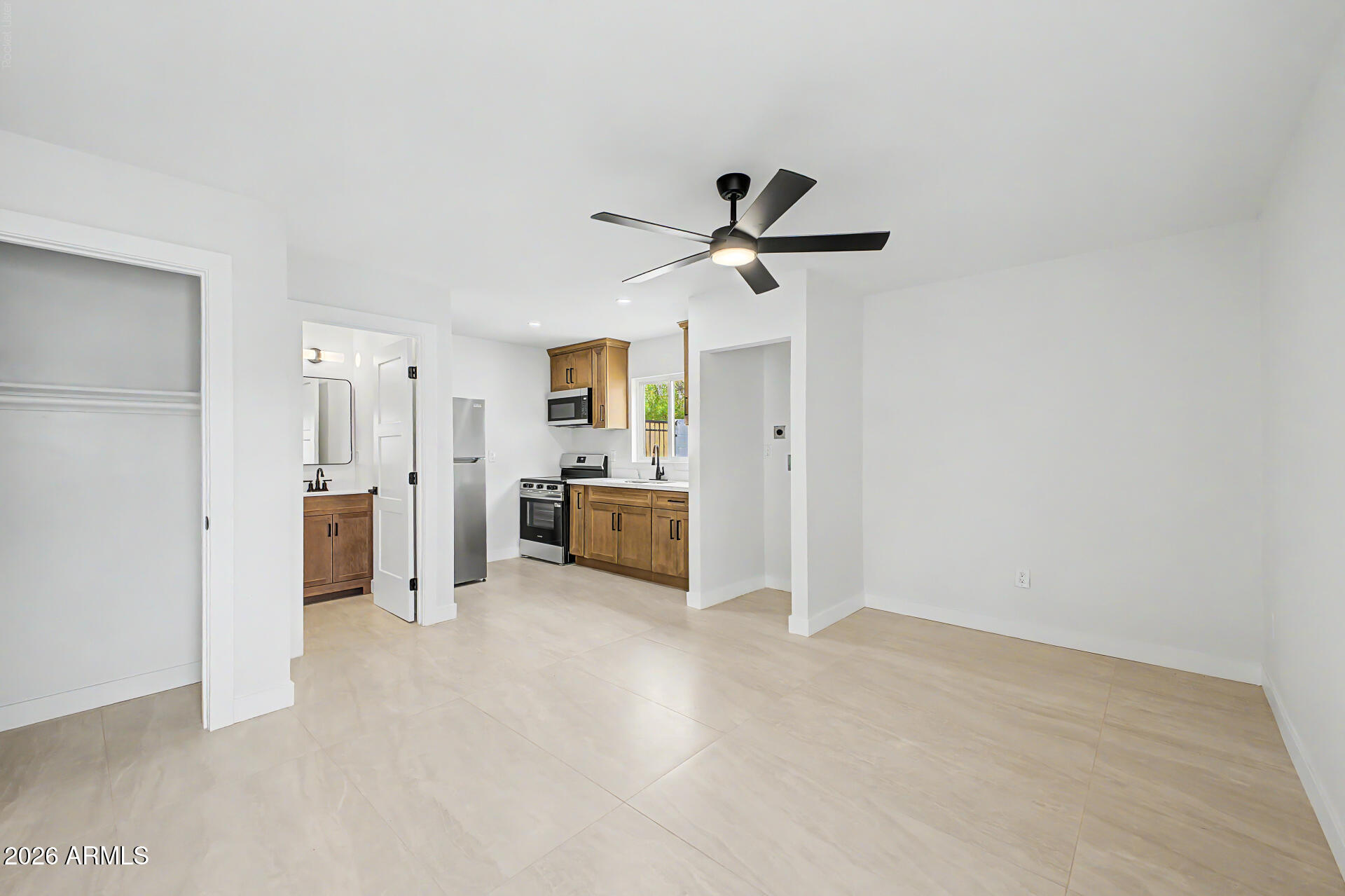 4418 N 19TH Place
