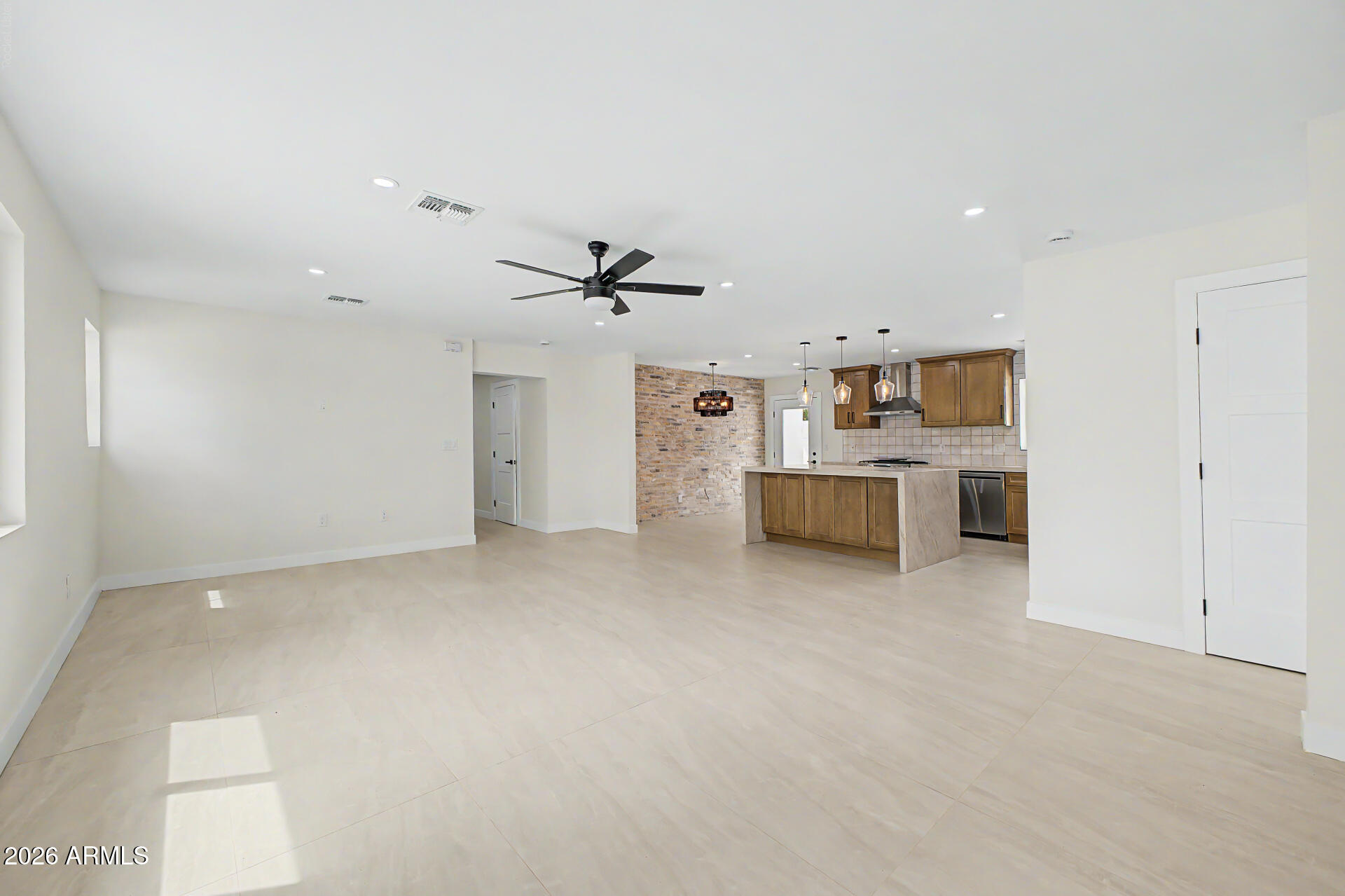 4418 N 19TH Place