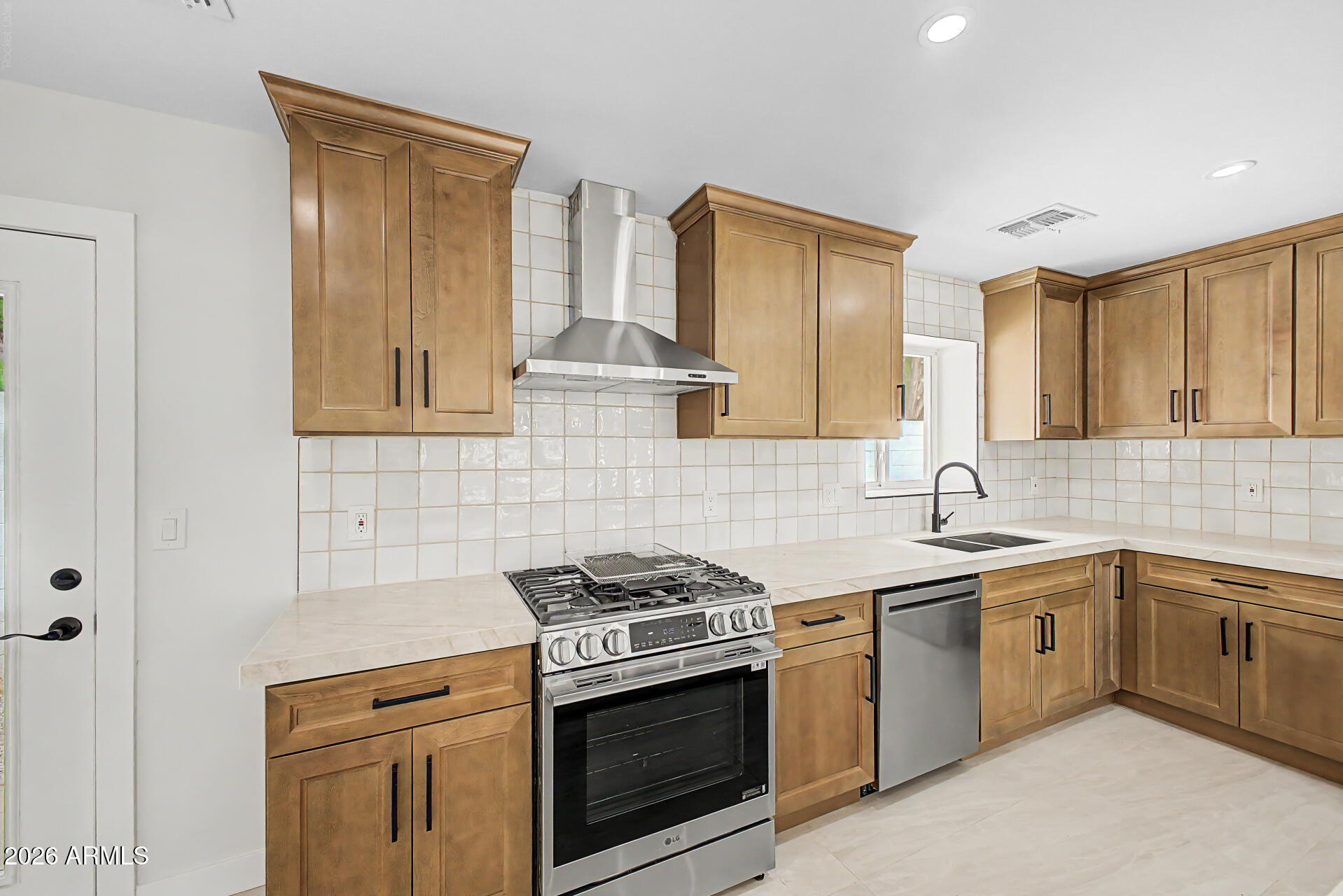 4418 N 19TH Place