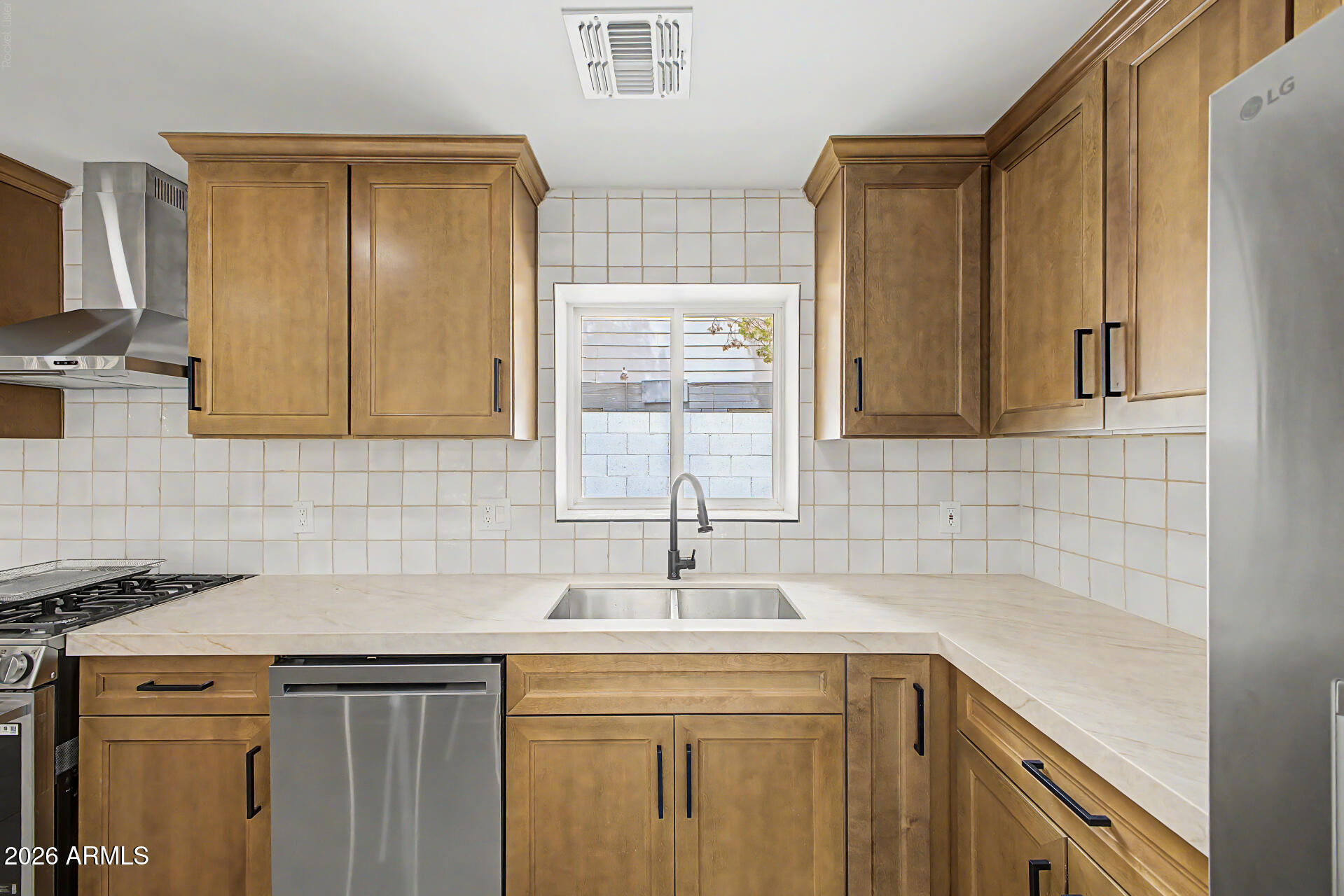 4418 N 19TH Place