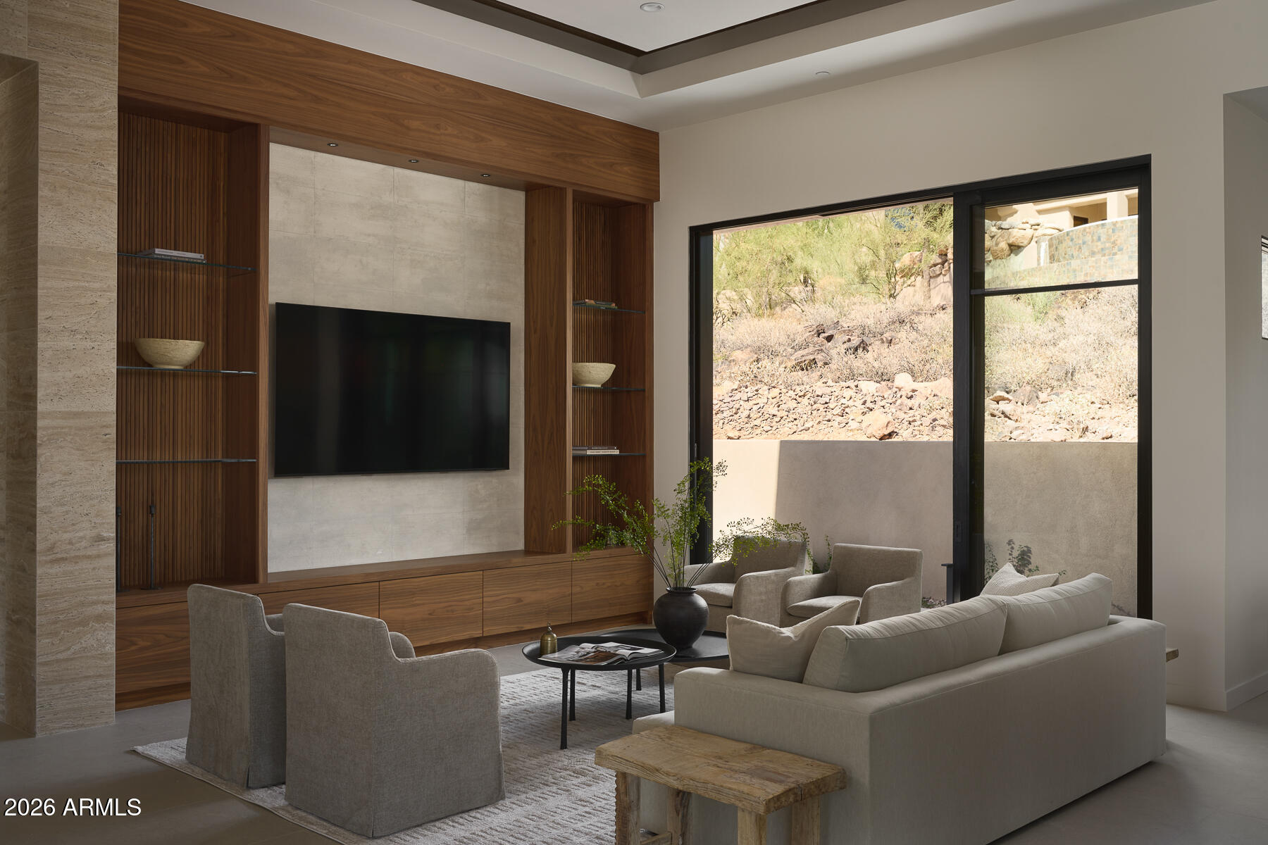 9619 N SOLITUDE Canyon