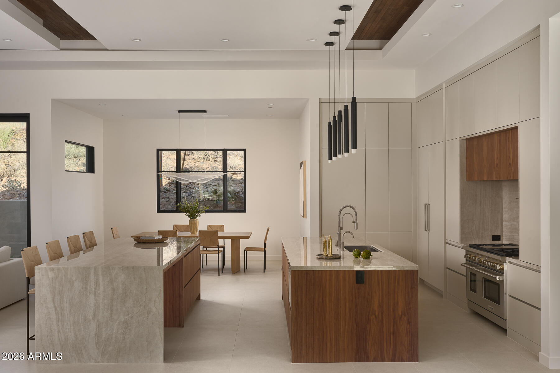 9619 N SOLITUDE Canyon
