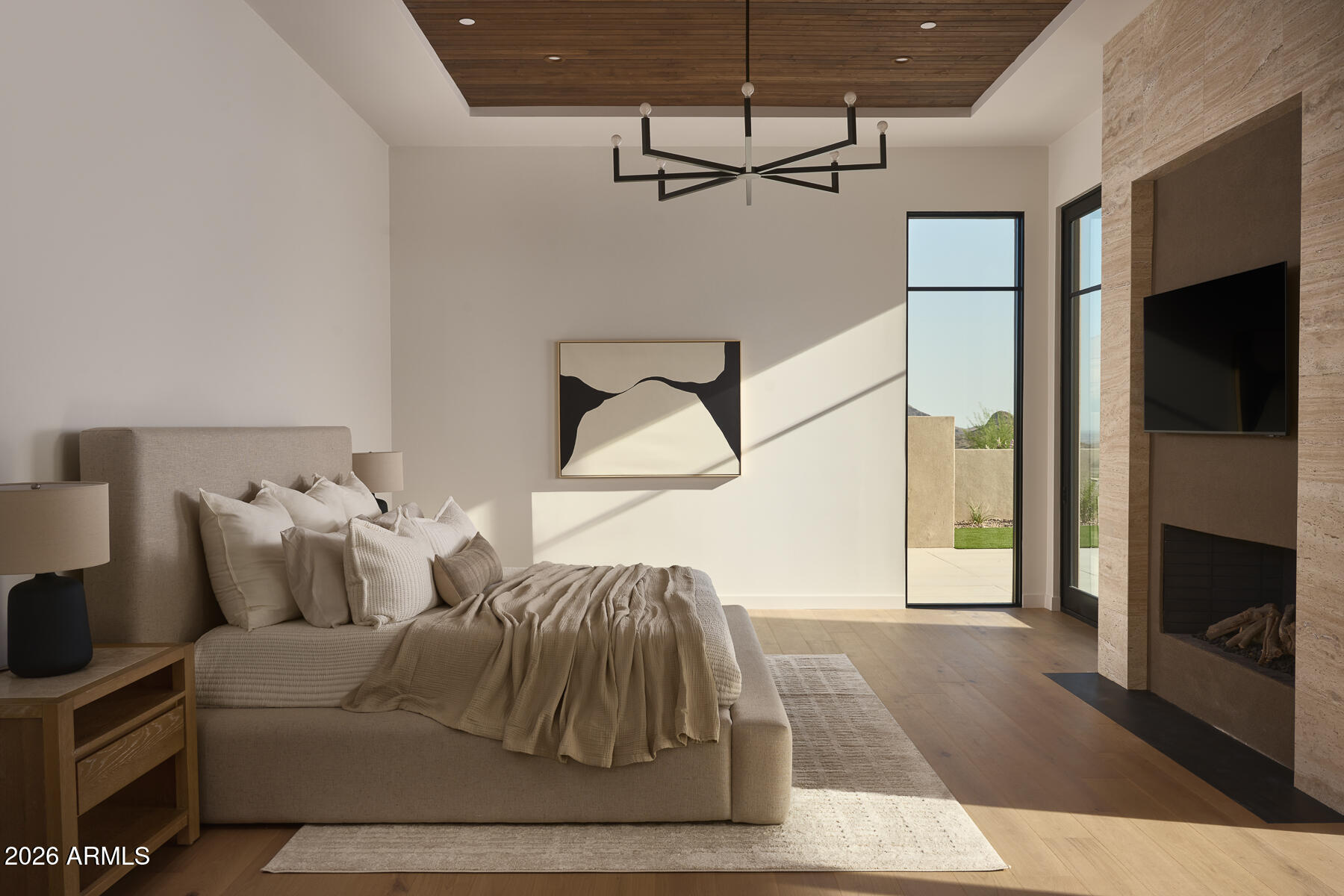 9619 N SOLITUDE Canyon