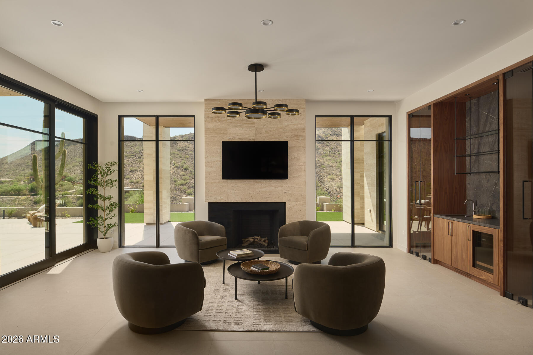 9619 N SOLITUDE Canyon