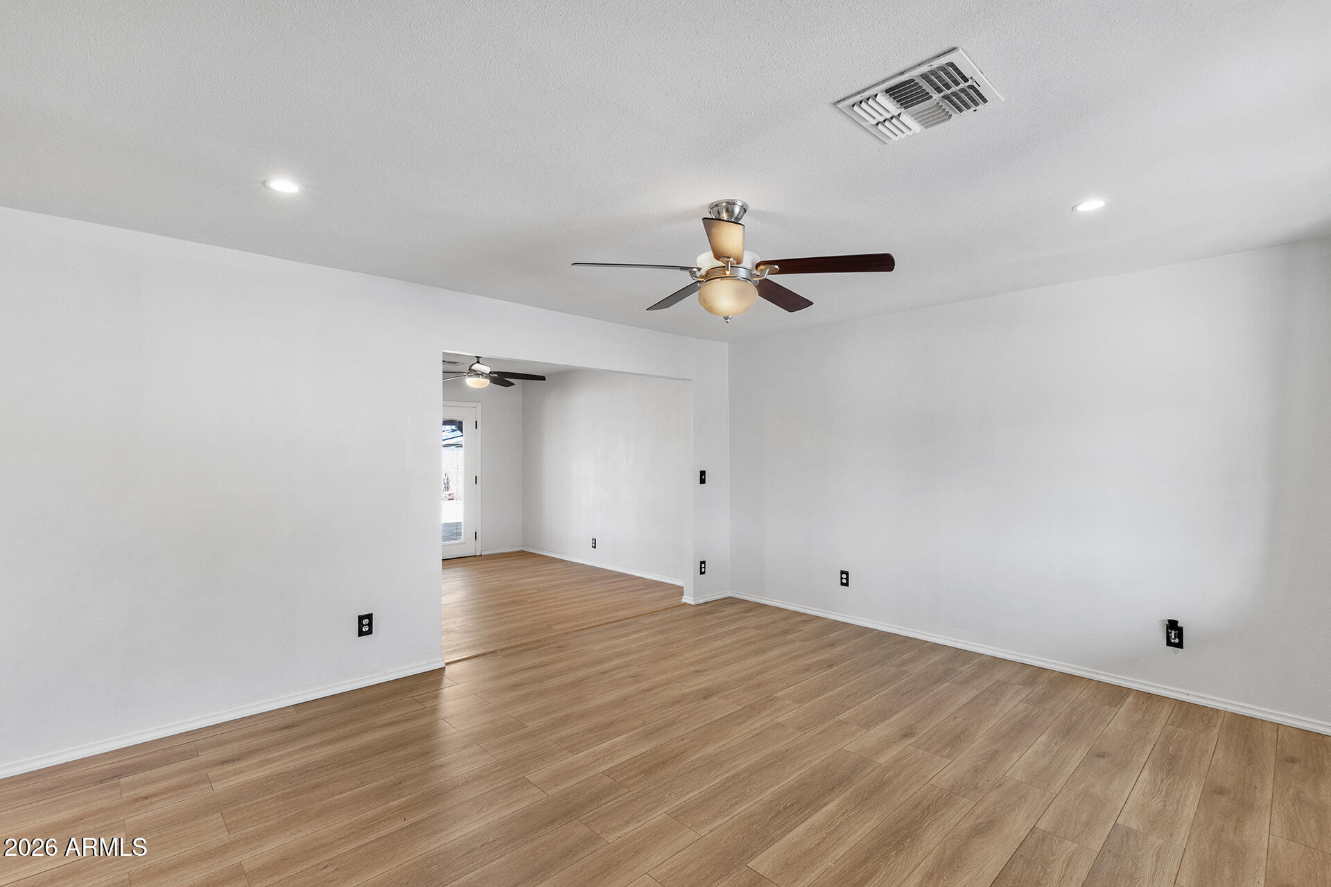 1012 S PRICE Road