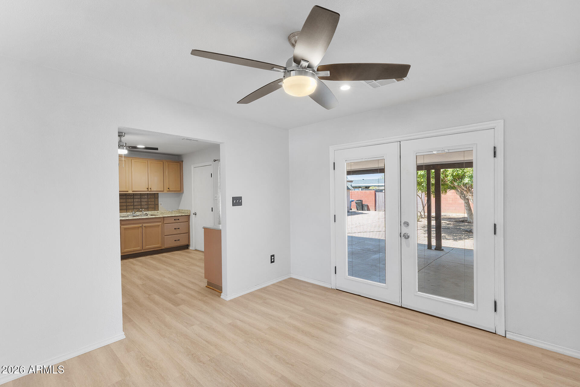 1012 S PRICE Road