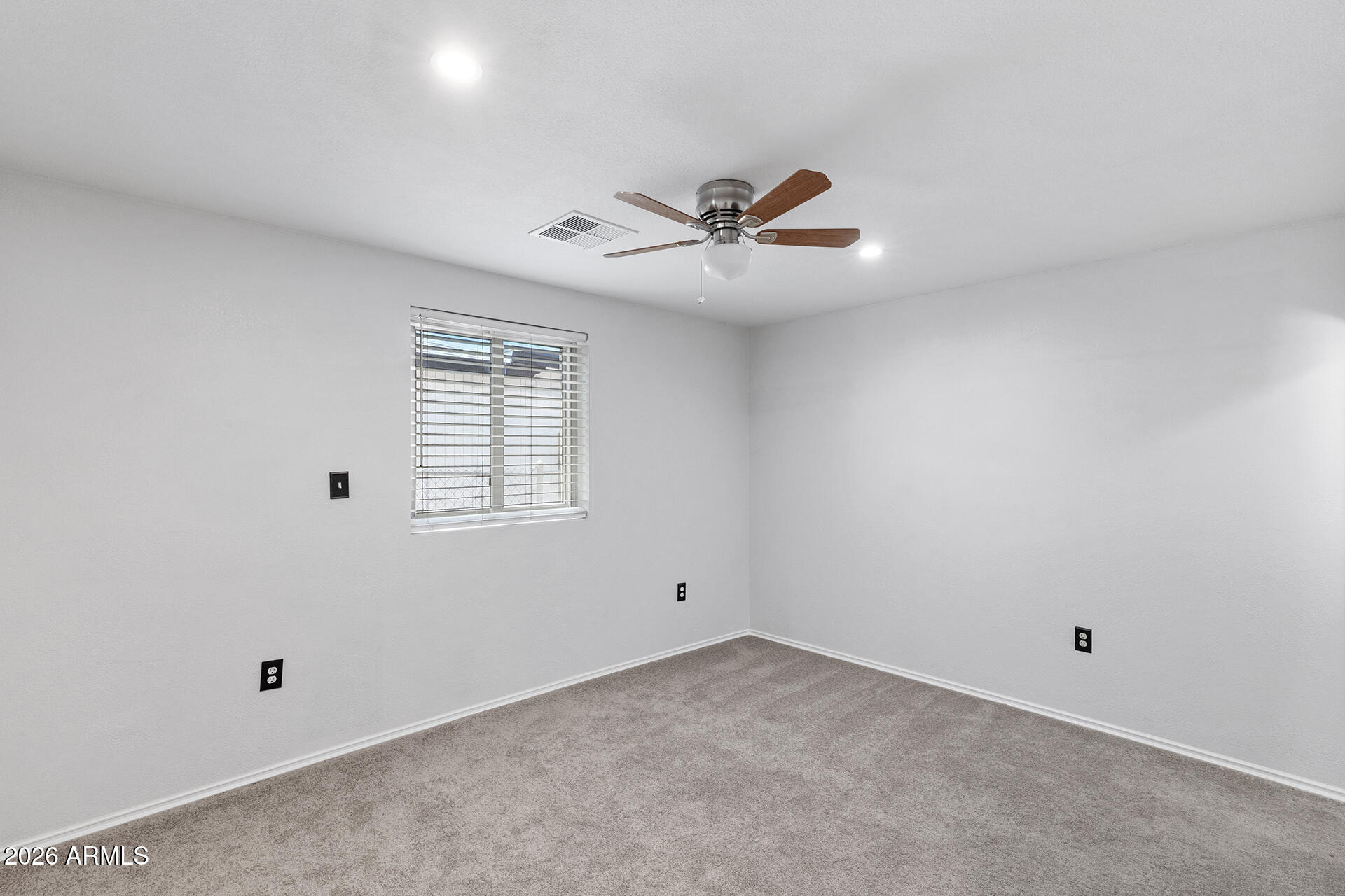 1012 S PRICE Road