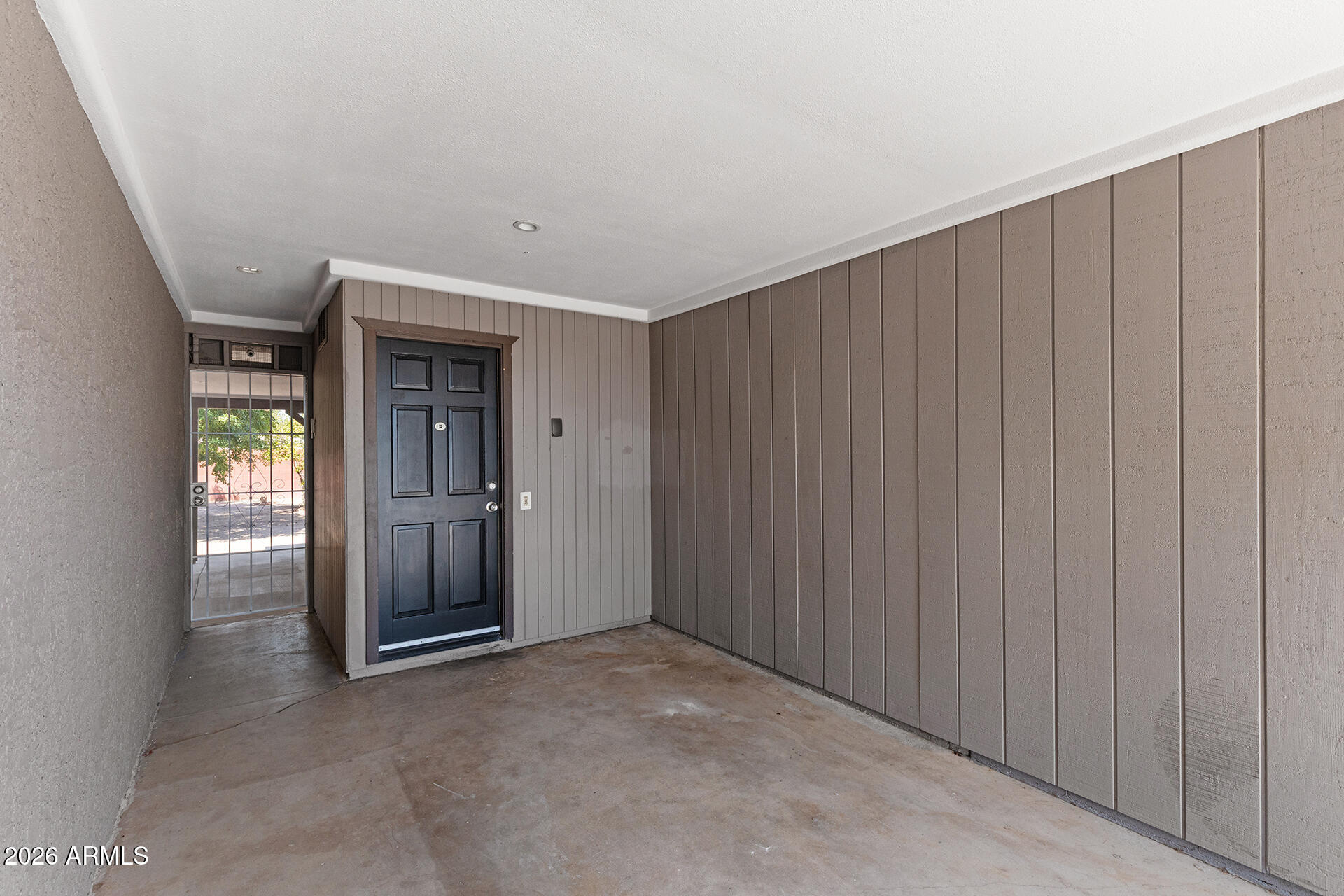 1012 S PRICE Road