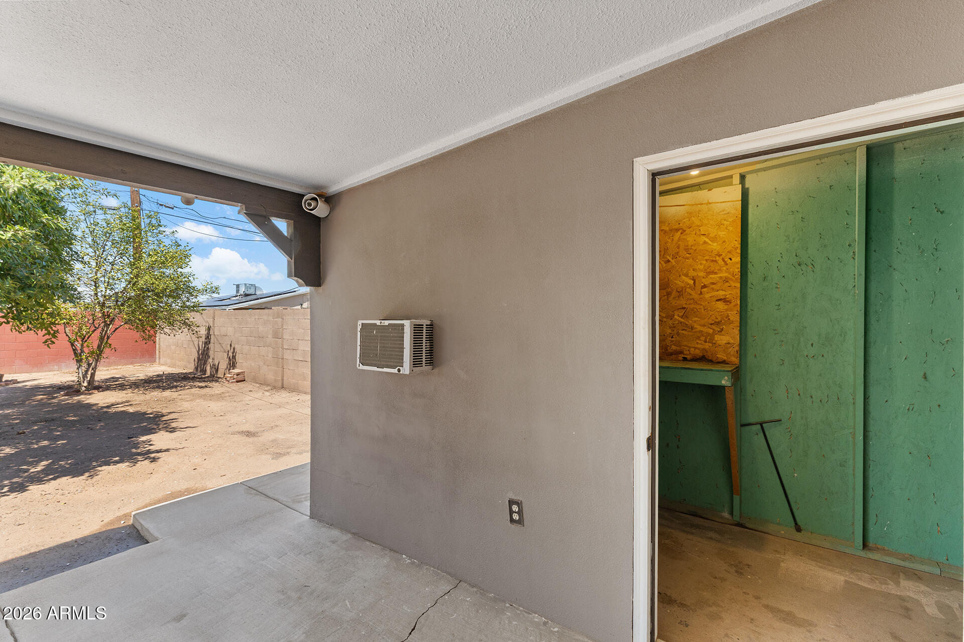 1012 S PRICE Road