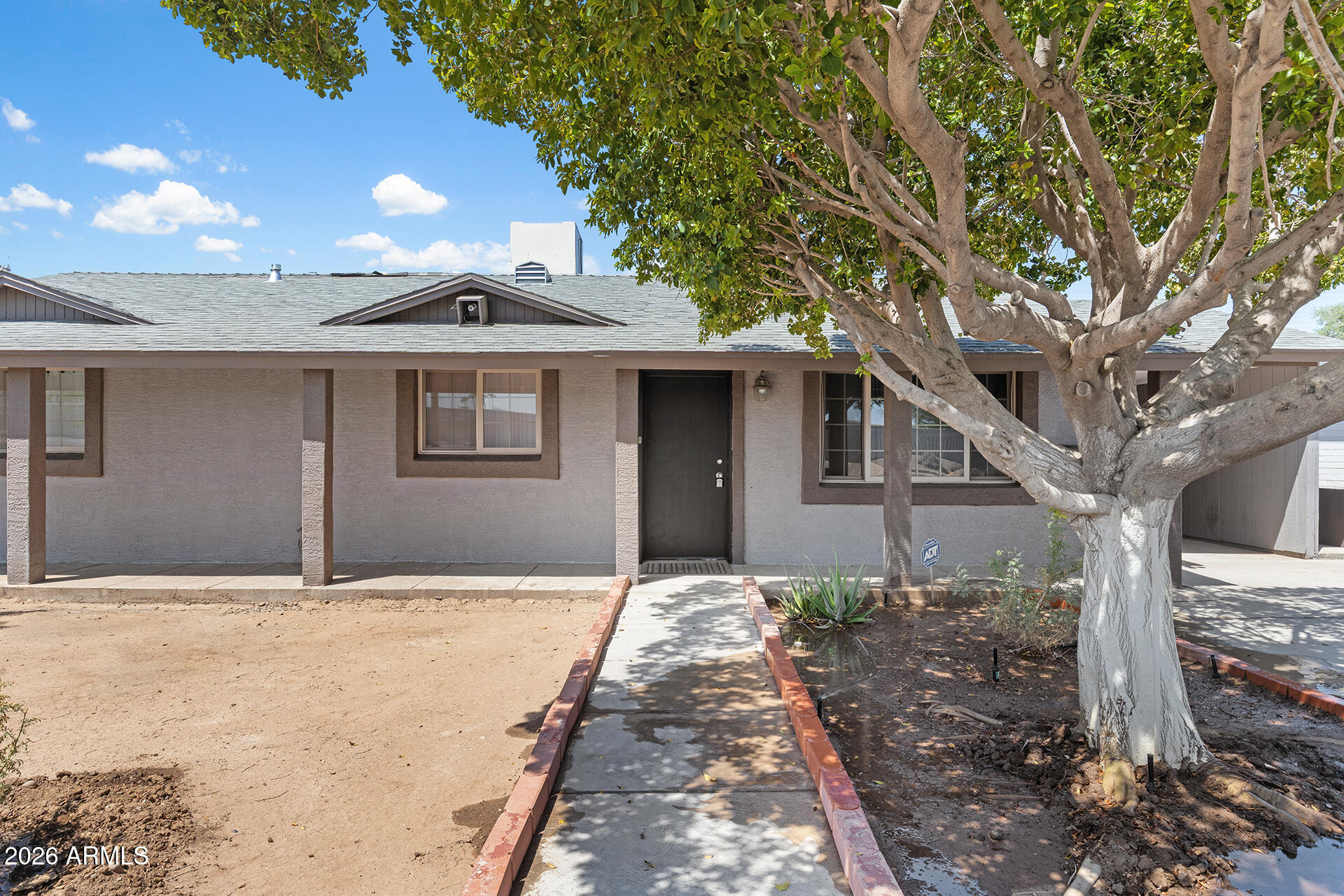 1012 S PRICE Road